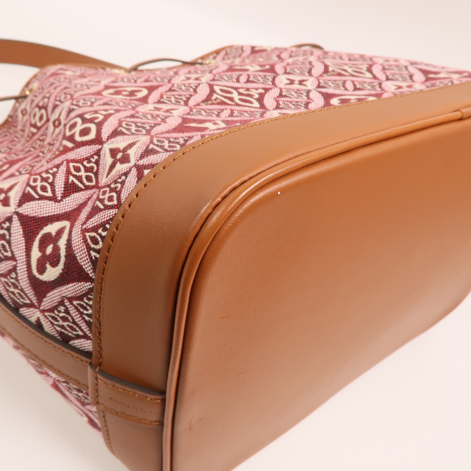 LOUIS VUITTON Monogram Jacquard Since 1854 Petit Noe金扣肩背袋