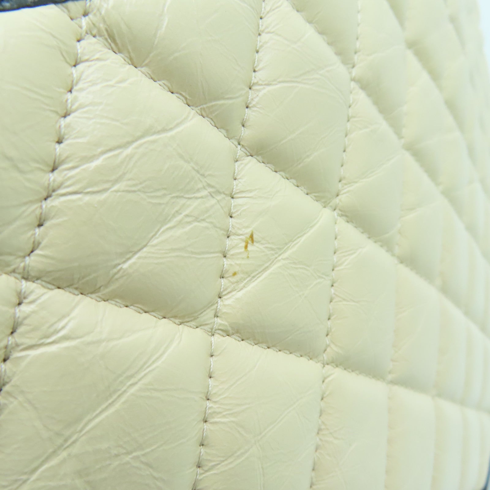 CHANEL 【激減優惠】菱格牛皮皮革Clutch Bag銀扣手拿包米色