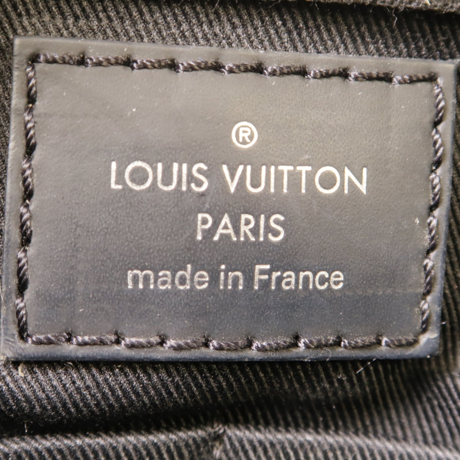 LOUIS VUITTON Monogram Eclipse Bum Bag銀扣手挽肩背兩用袋