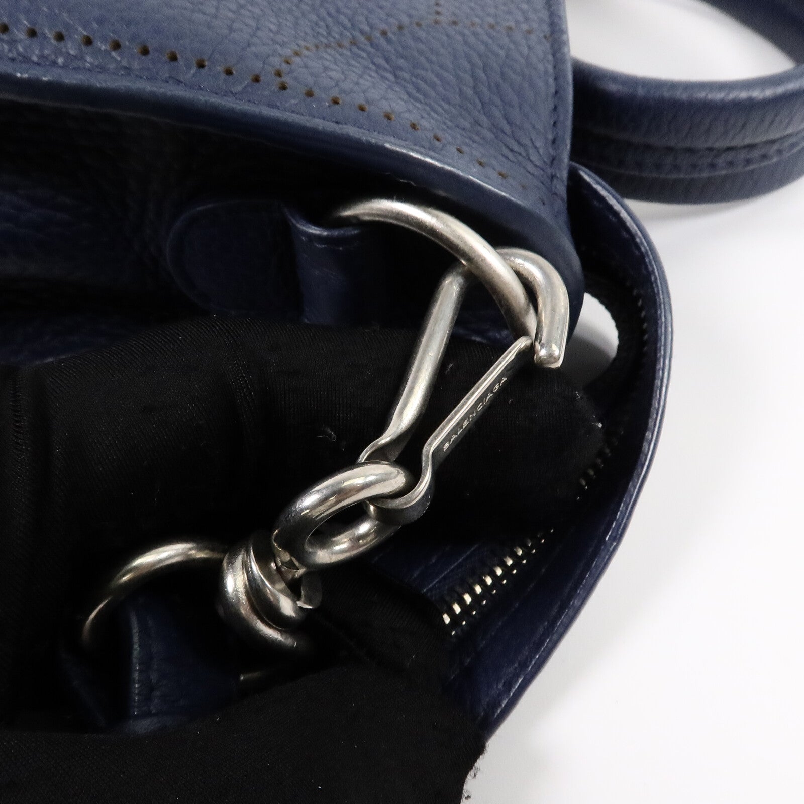 BALENCIAGA 牛皮皮革Blackout City手挽肩背兩用袋