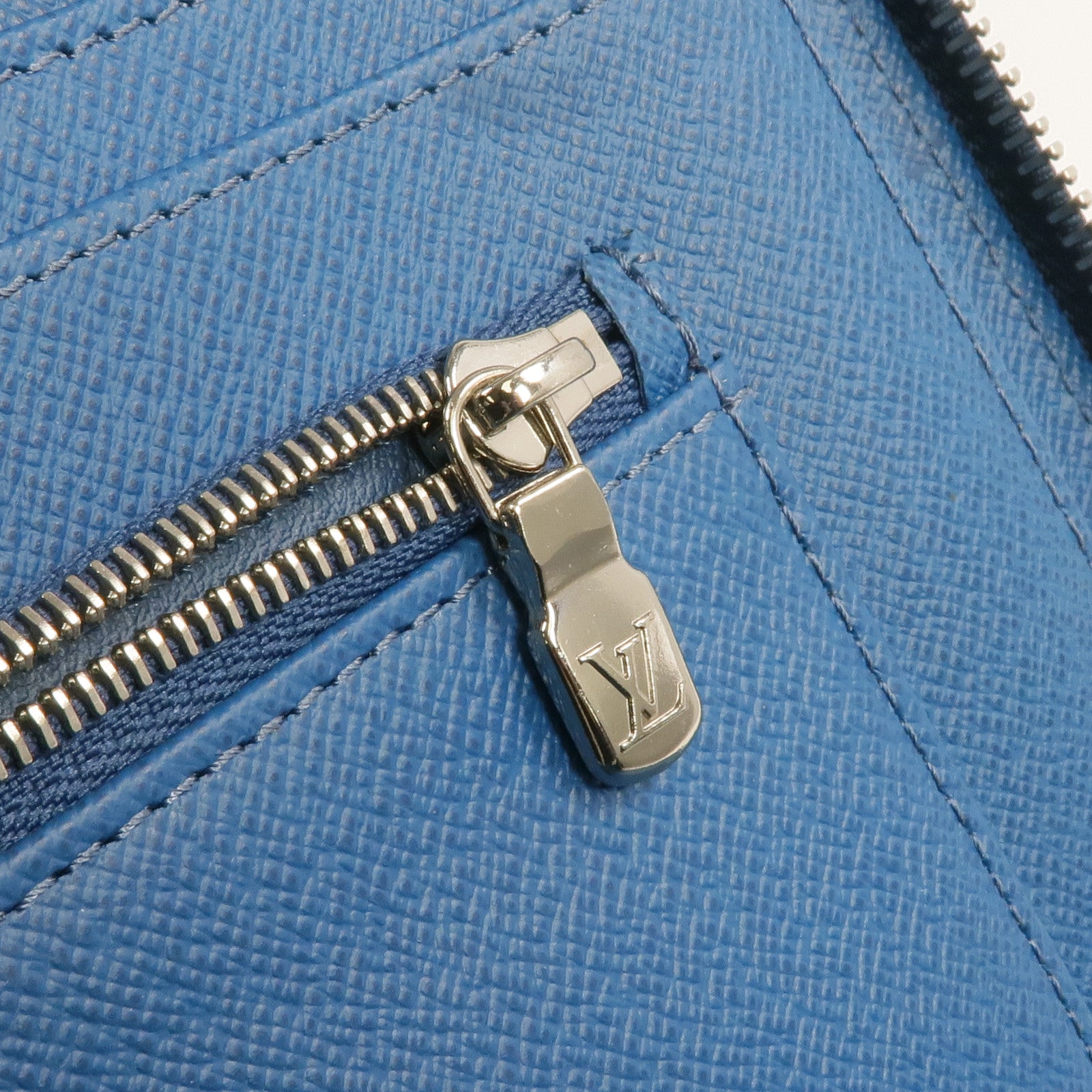 LOUIS VUITTON 【激減優惠】Epi Organizer Atoll Clutch銀扣手拿包