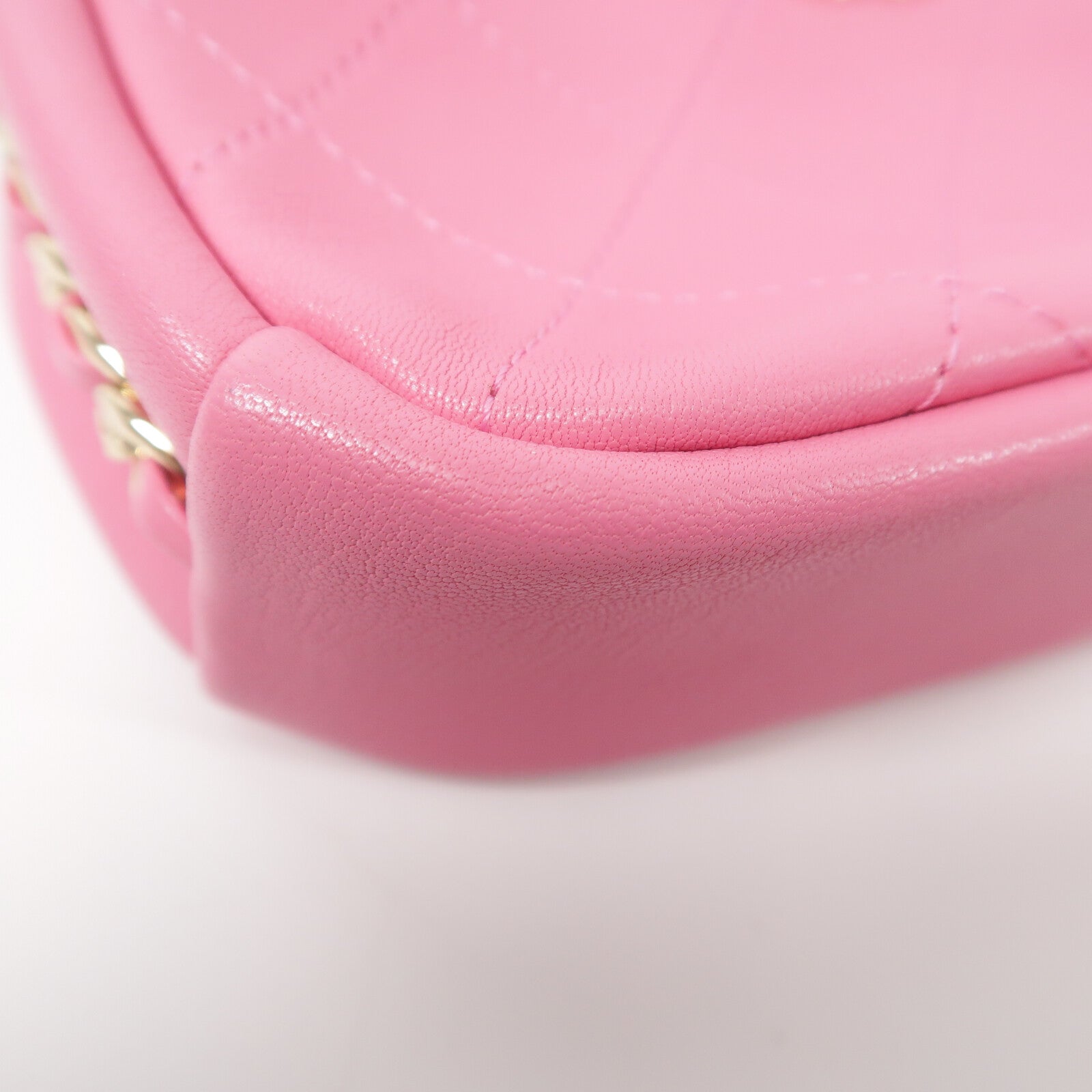 CHANEL 山羊皮革Camera Bag鏈帶肩背袋
