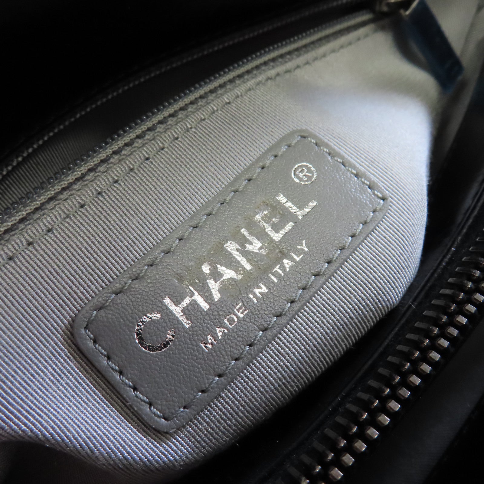 CHANEL 牛皮皮革Chain Tote Bag銀扣鏈帶肩背袋黑色