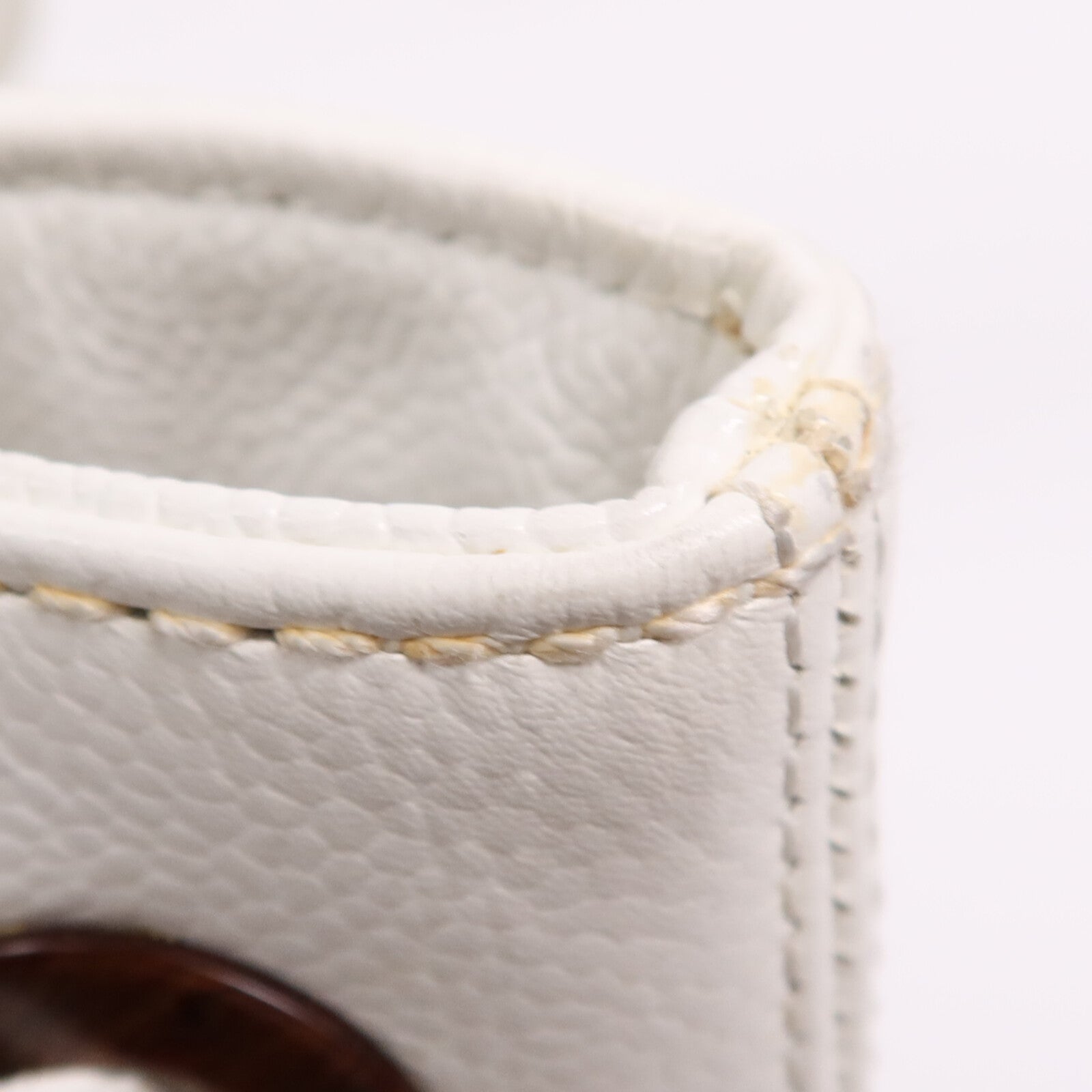 CHANEL 牛皮皮革Vintage Shoulder Bag金扣肩背袋