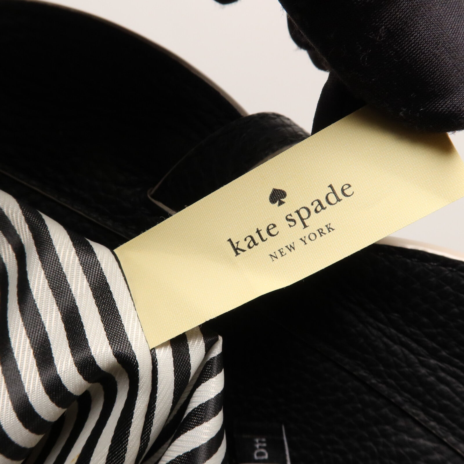 Kate Spade 牛皮皮革Scalloped Tote手挽袋
