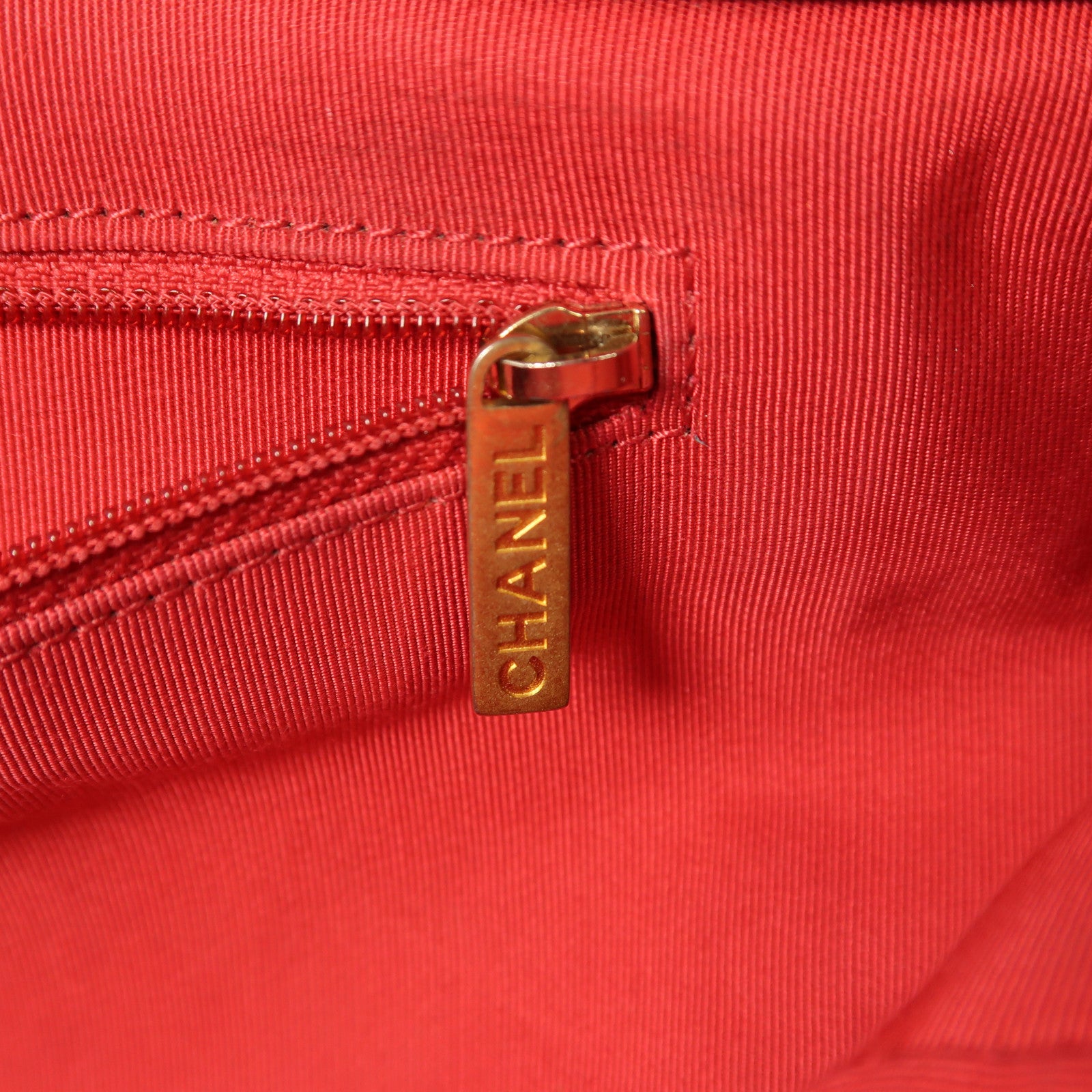 CHANEL 漆皮皮革Coco Mark Chain Tote Bag鏈帶肩背袋