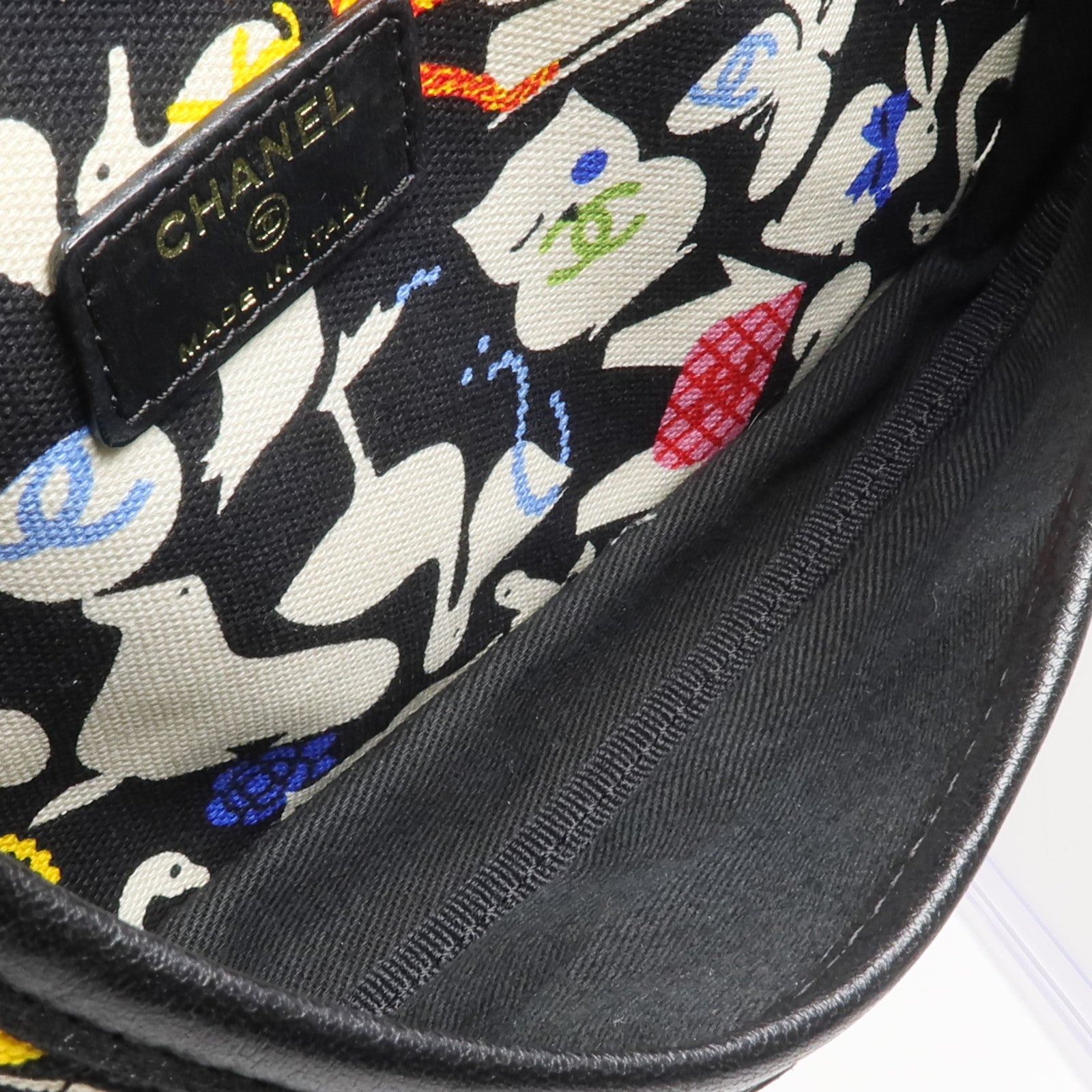 CHANEL 帆布Baby Animals Pouch手拿包