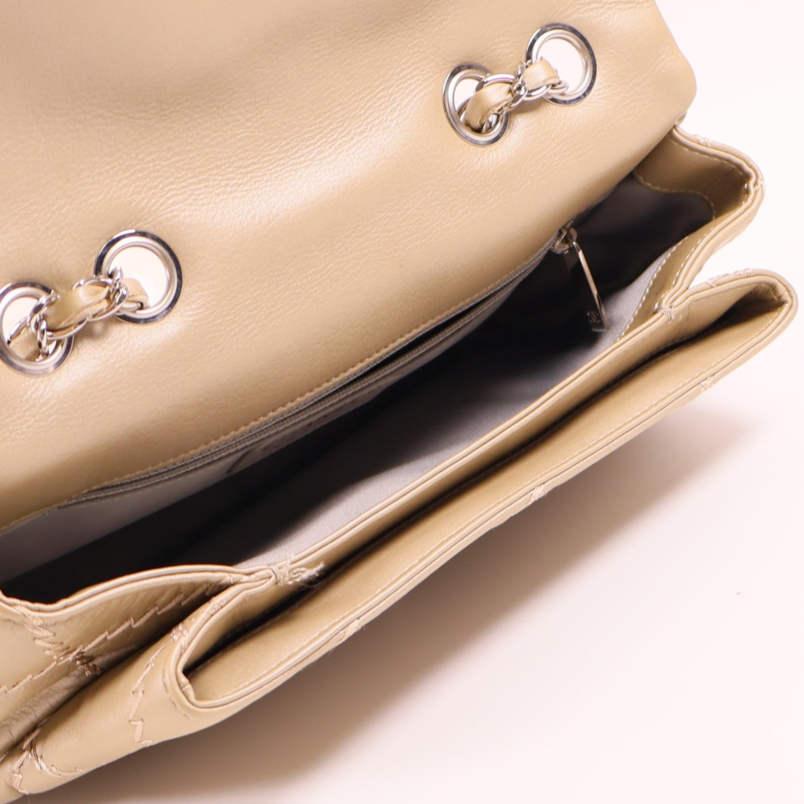 CHANEL 羊皮皮革Chain Shoulder銀扣鏈帶肩背袋
