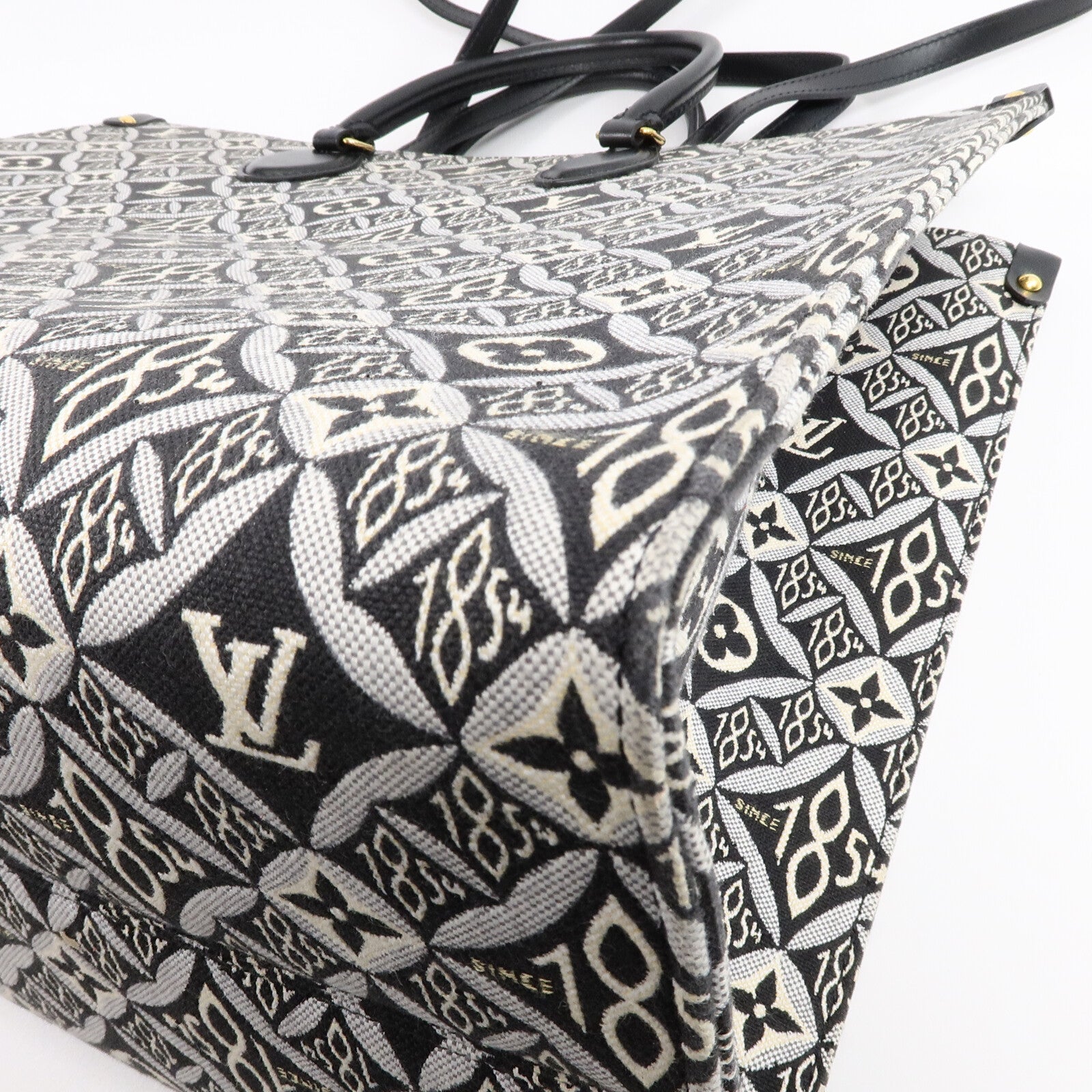 LOUIS VUITTON Monogram Jacquard Since 1854 OnTheGo GMLOUIS VUITTON LV 2 Way Bag Monogram Jacquard Since 1854 OnTheGo GM M57207 Canvas金扣手挽肩背兩用袋