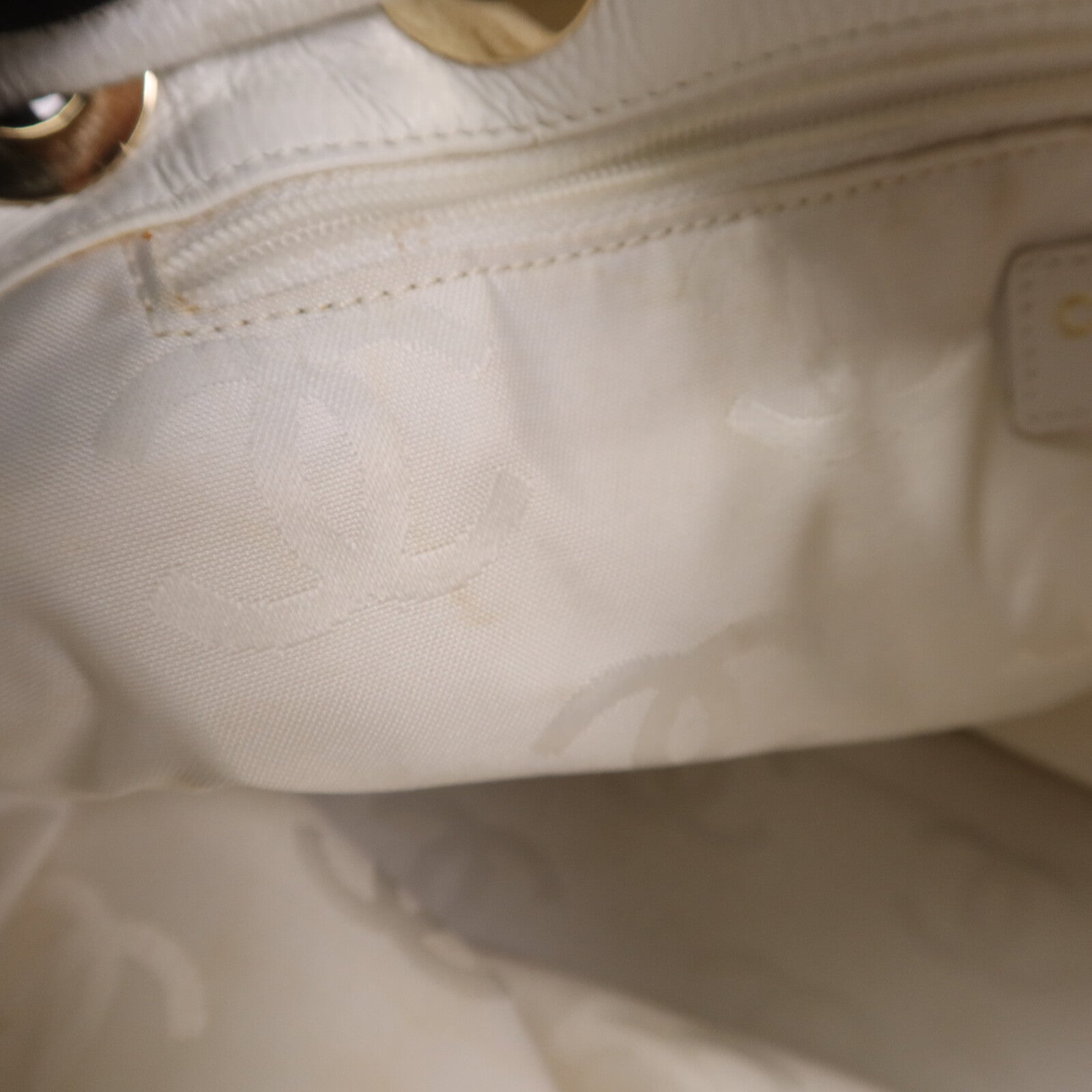 CHANEL 牛皮皮革Vintage Shoulder Bag金扣肩背袋