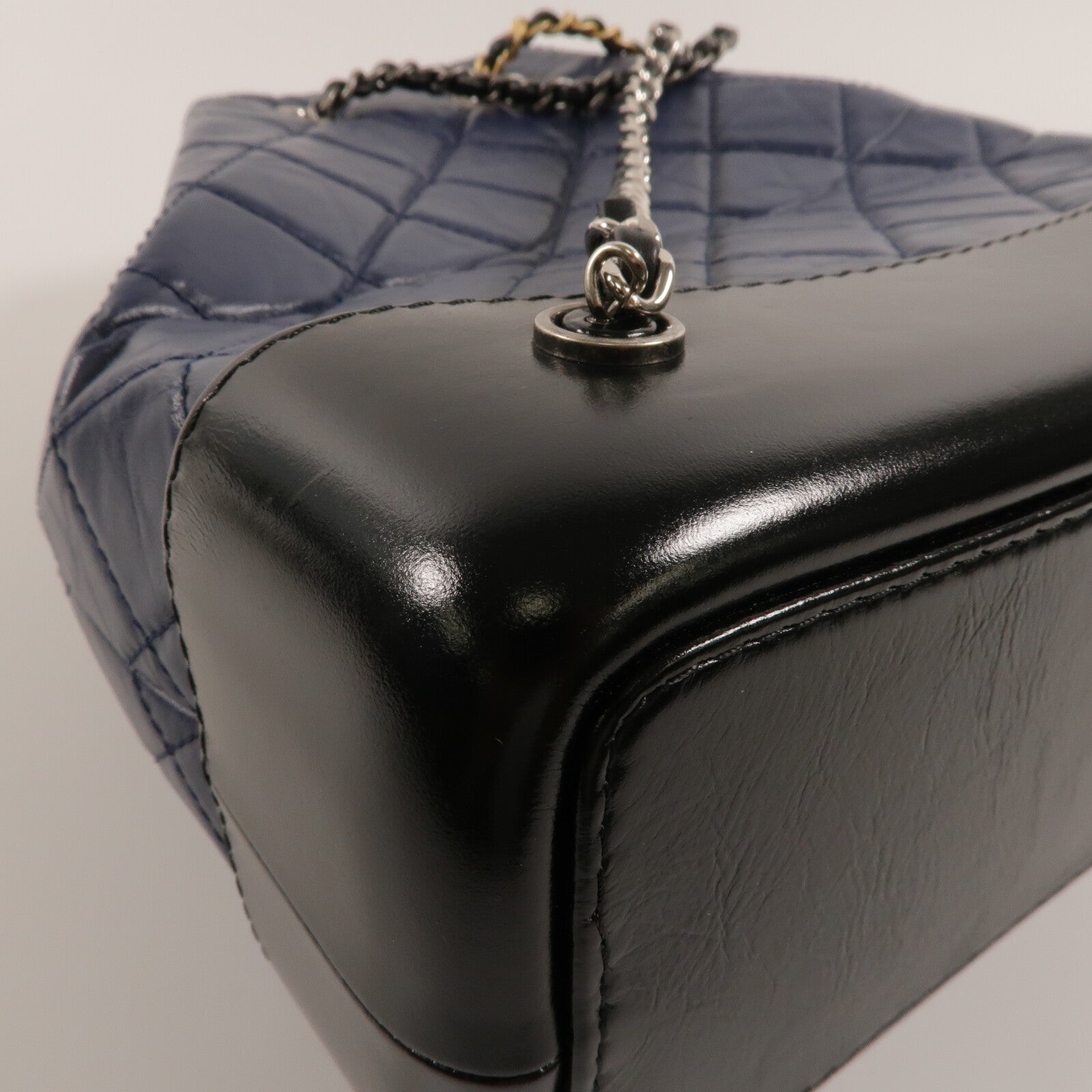 CHANEL 牛皮皮革Gabrielle BackPack鏈帶背包
