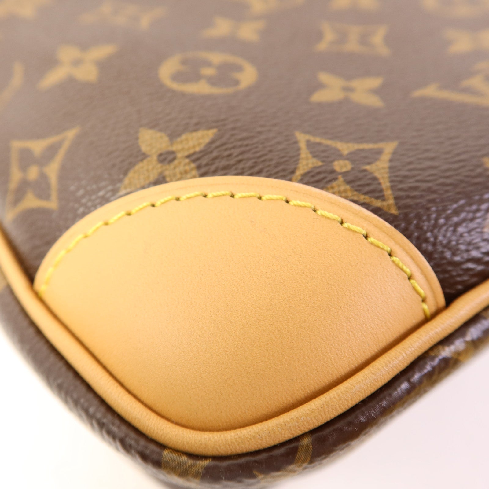 LOUIS VUITTON Monogram Odeon PM金扣手挽袋