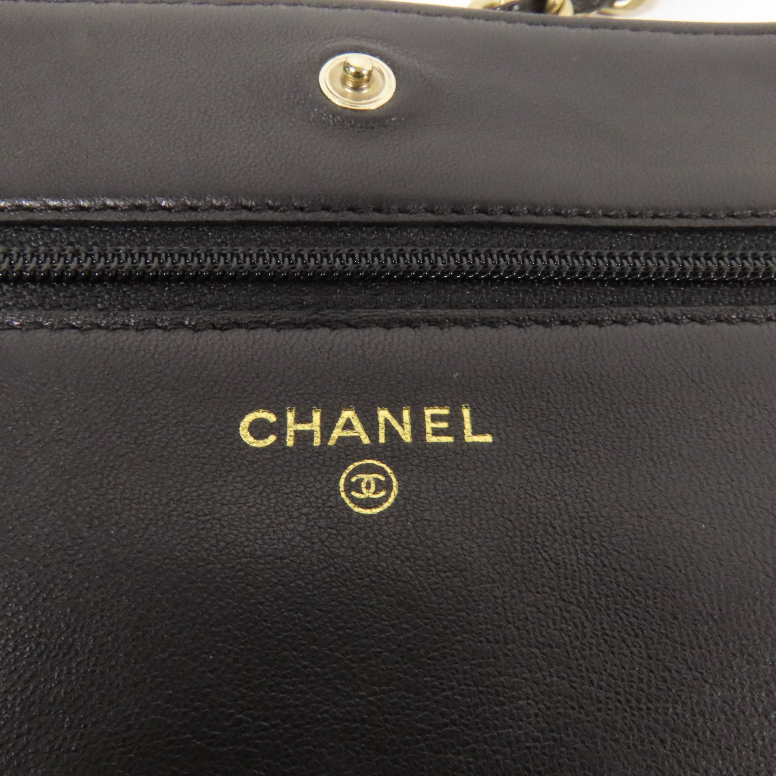 CHANEL 羊皮皮革WOC Wallet On Chain金扣鏈帶肩背袋