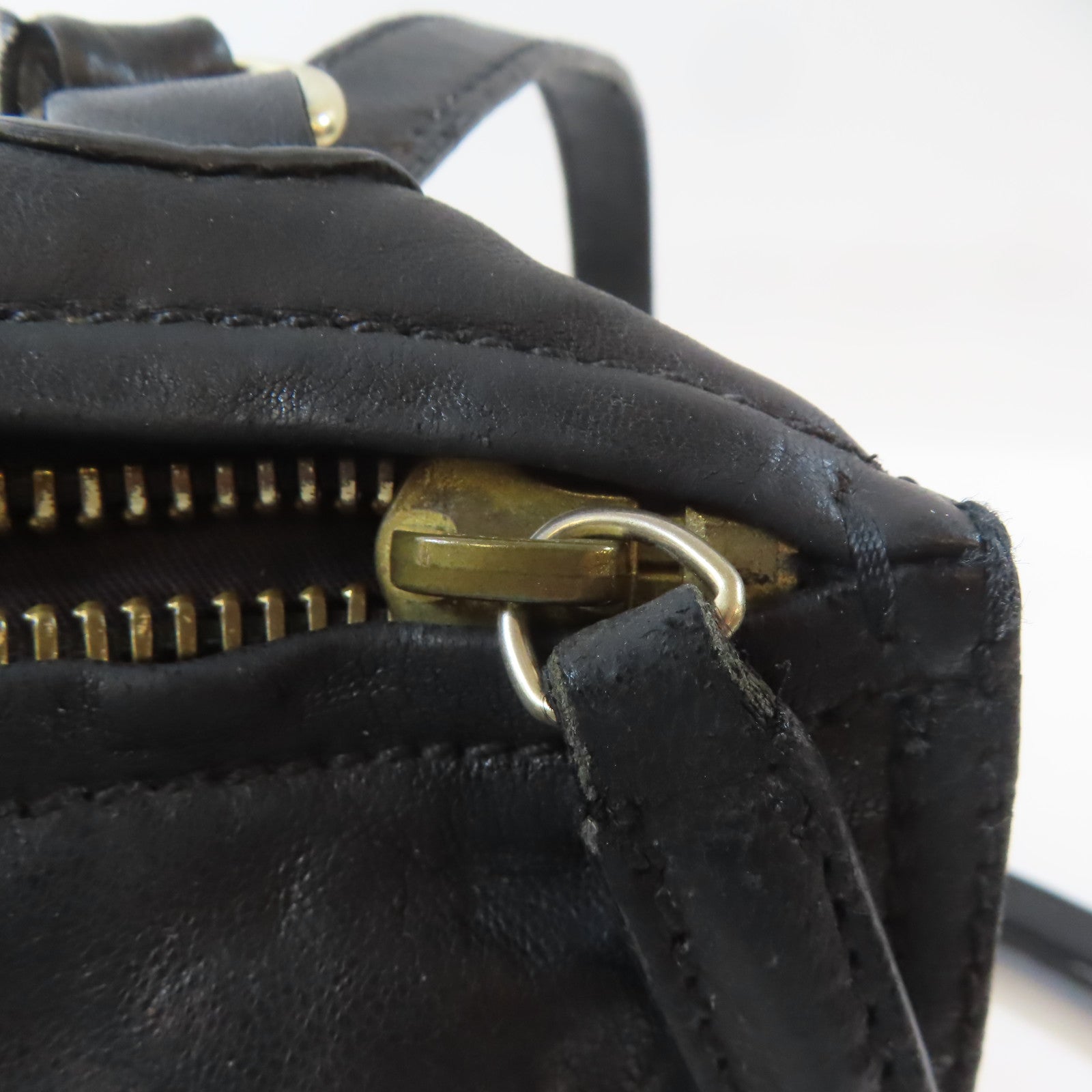 GIVENCHY 牛皮皮革Pandora Bag金扣手挽肩背兩用袋黑色
