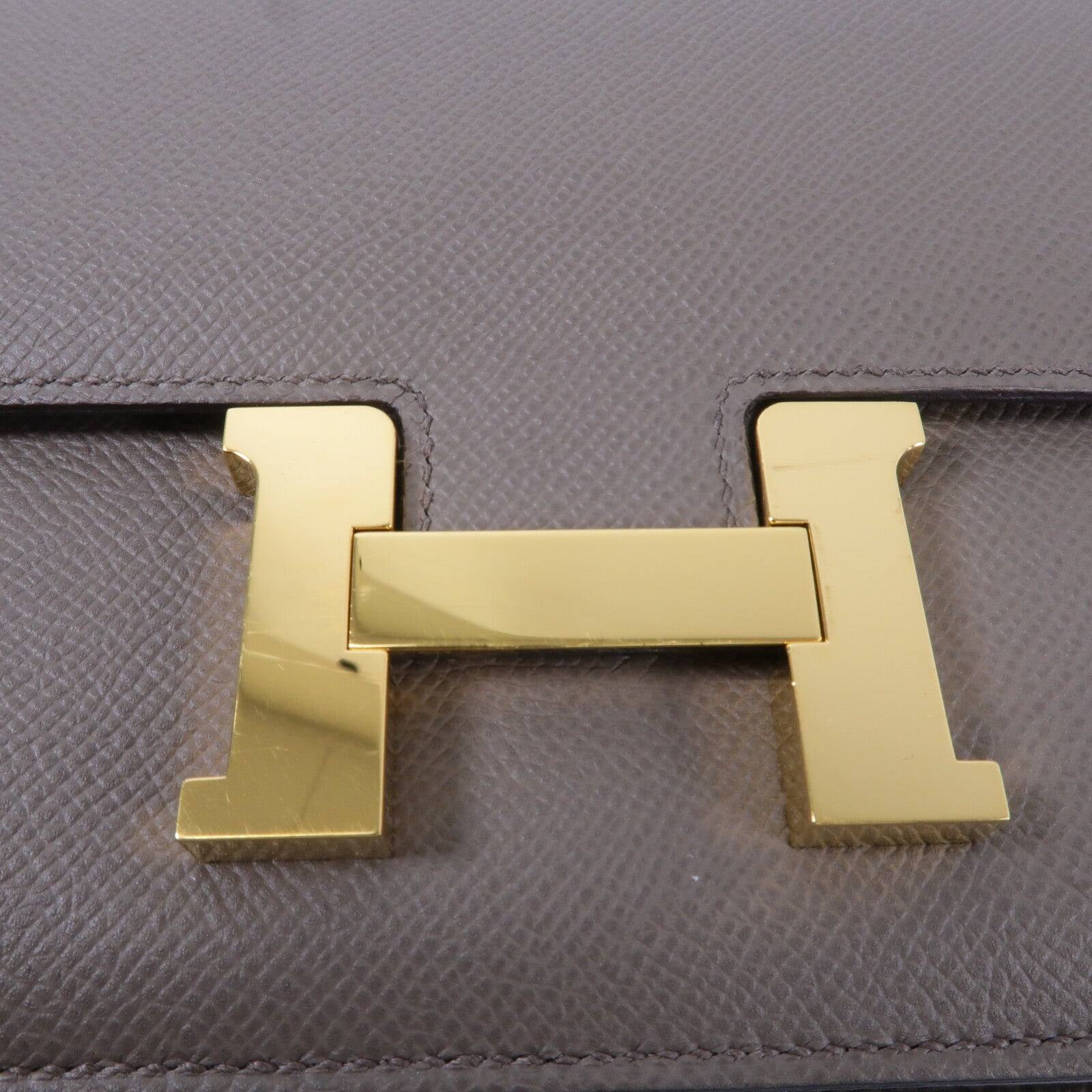 HERMES Epsom皮革Constance Mini肩背袋Etain