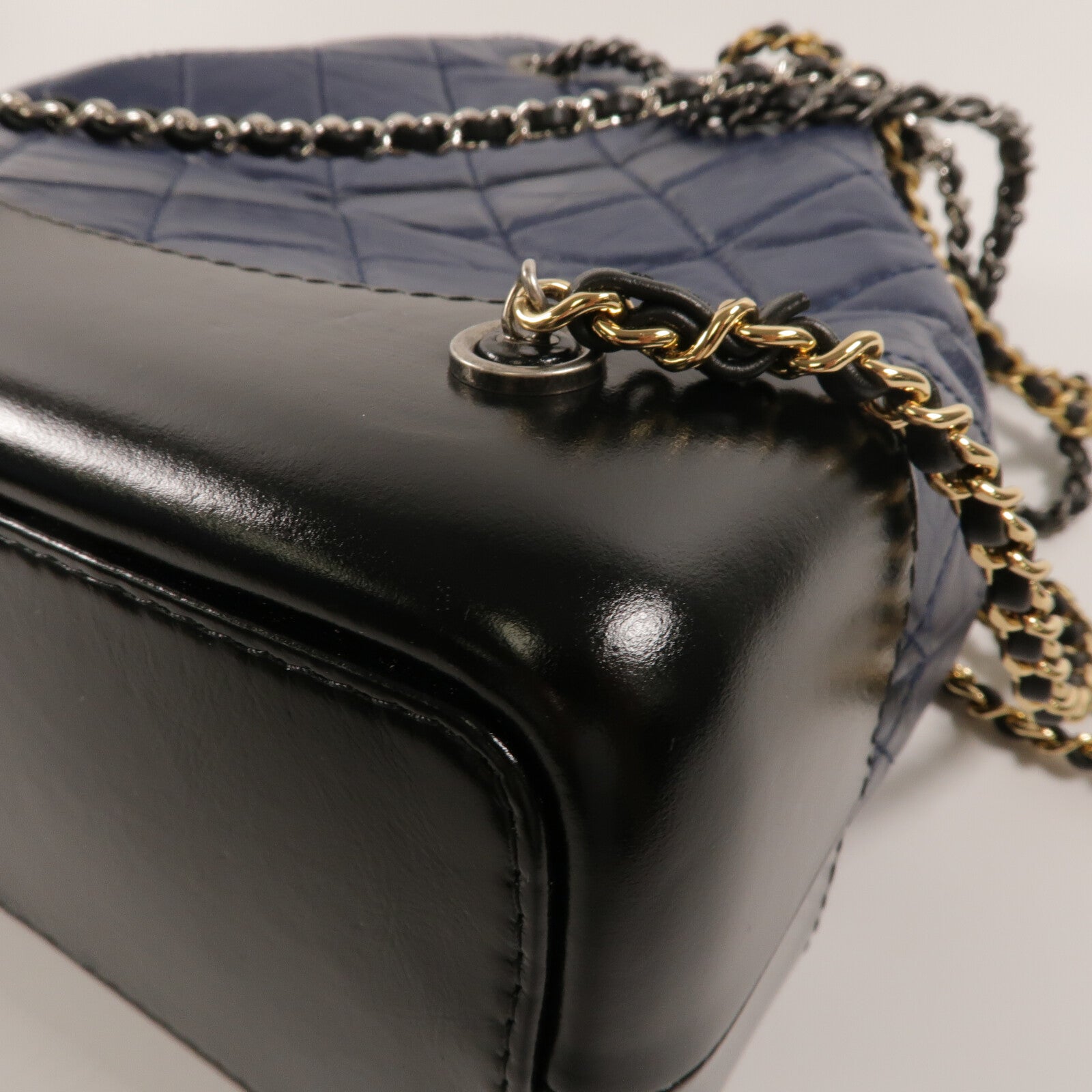 CHANEL 牛皮皮革Gabrielle BackPack鏈帶背包