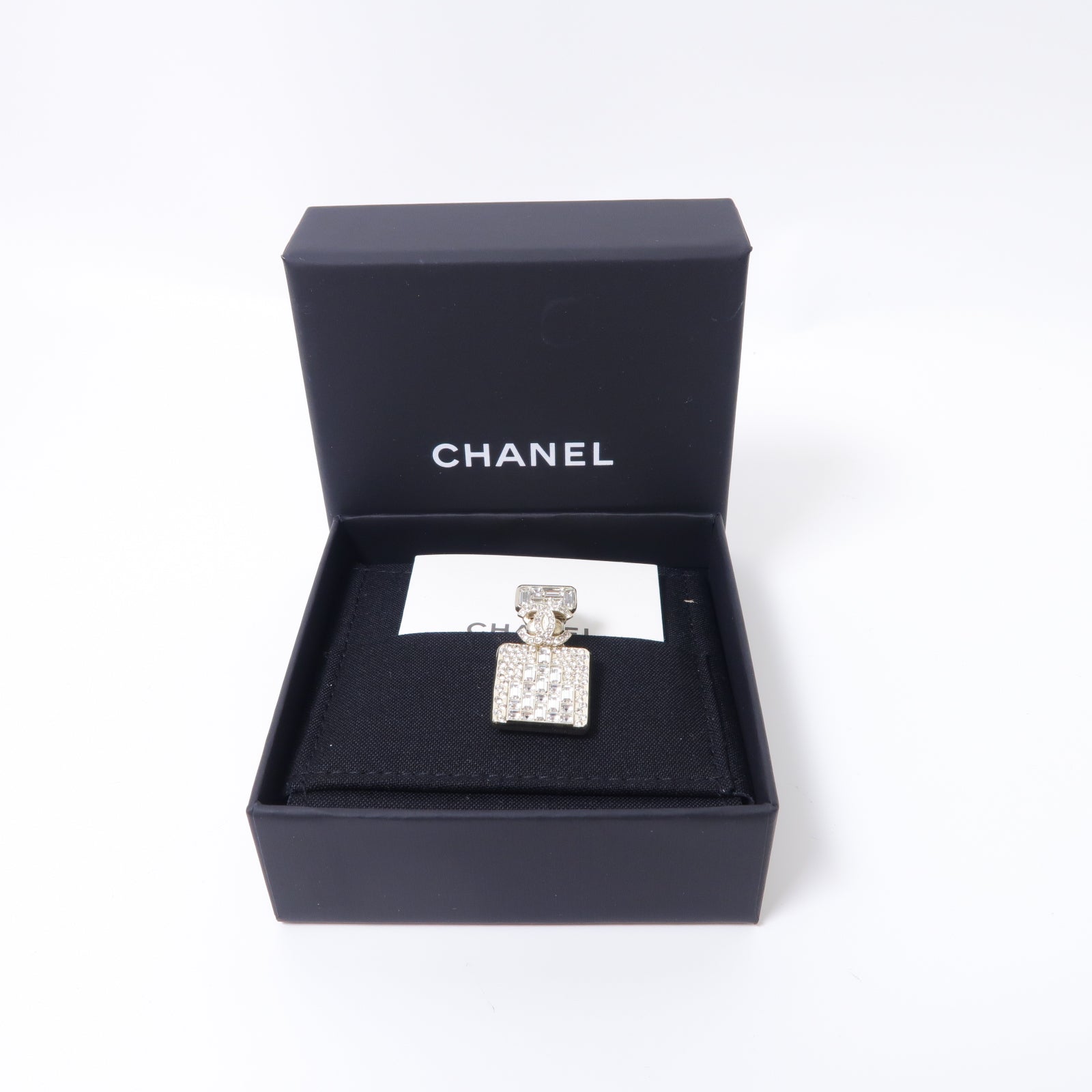CHANEL 【激減優惠】金屬Brooch胸針金色