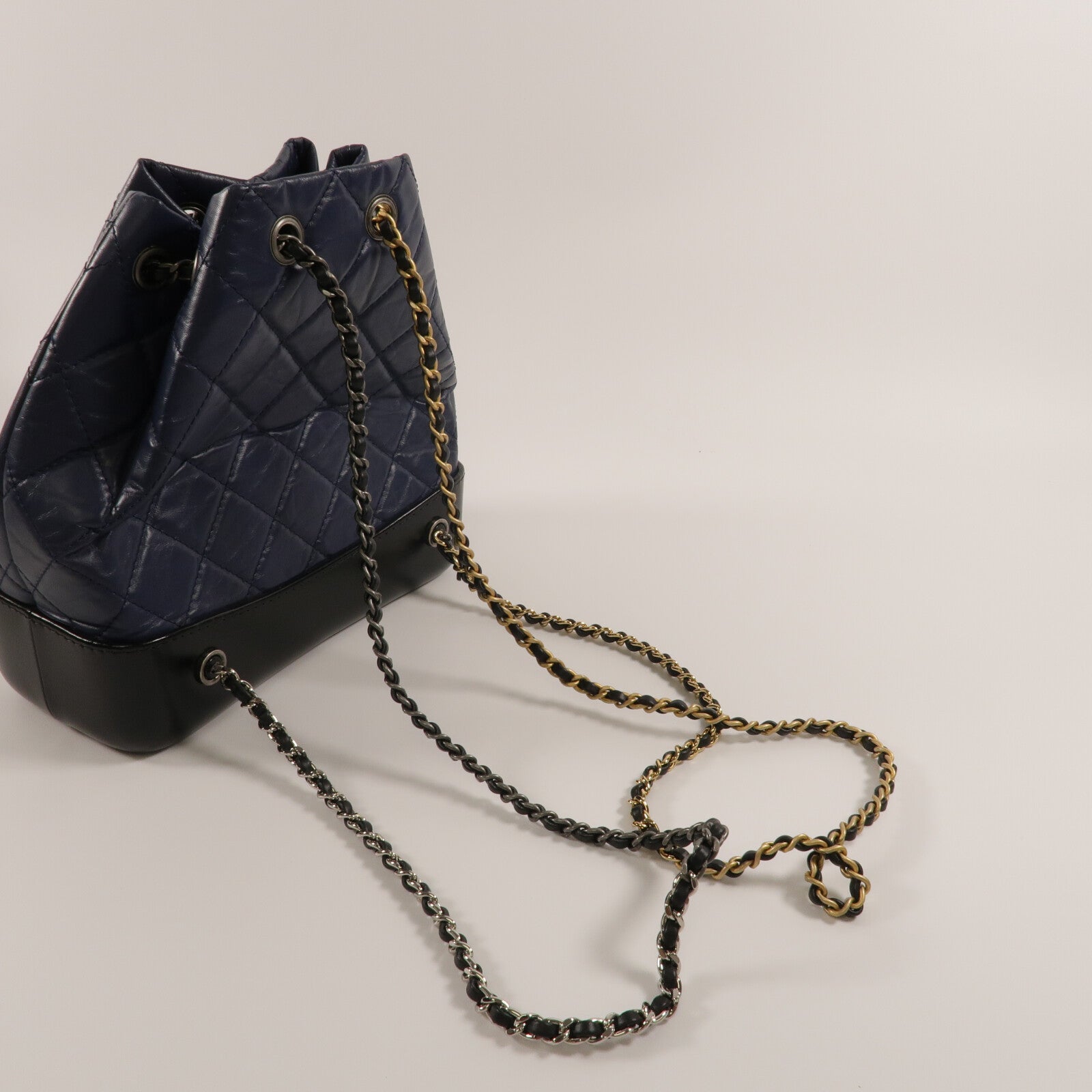 CHANEL 牛皮皮革Gabrielle BackPack鏈帶背包