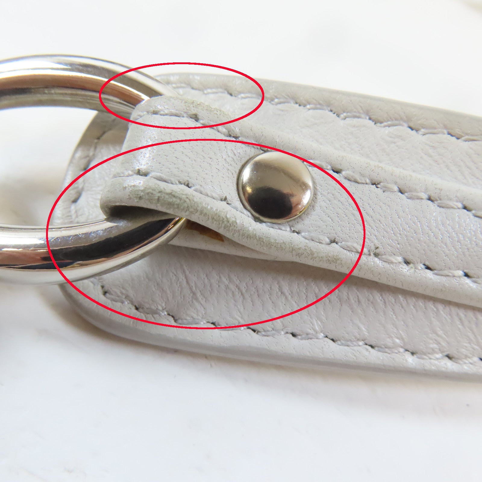 Dior 牛皮皮革Shoulder Bag銀扣鏈帶肩背袋白色