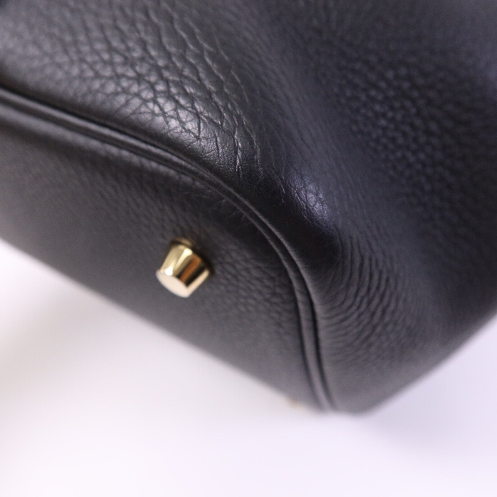 HERMES Clemence皮革Picotin MM金扣手挽袋Noir
