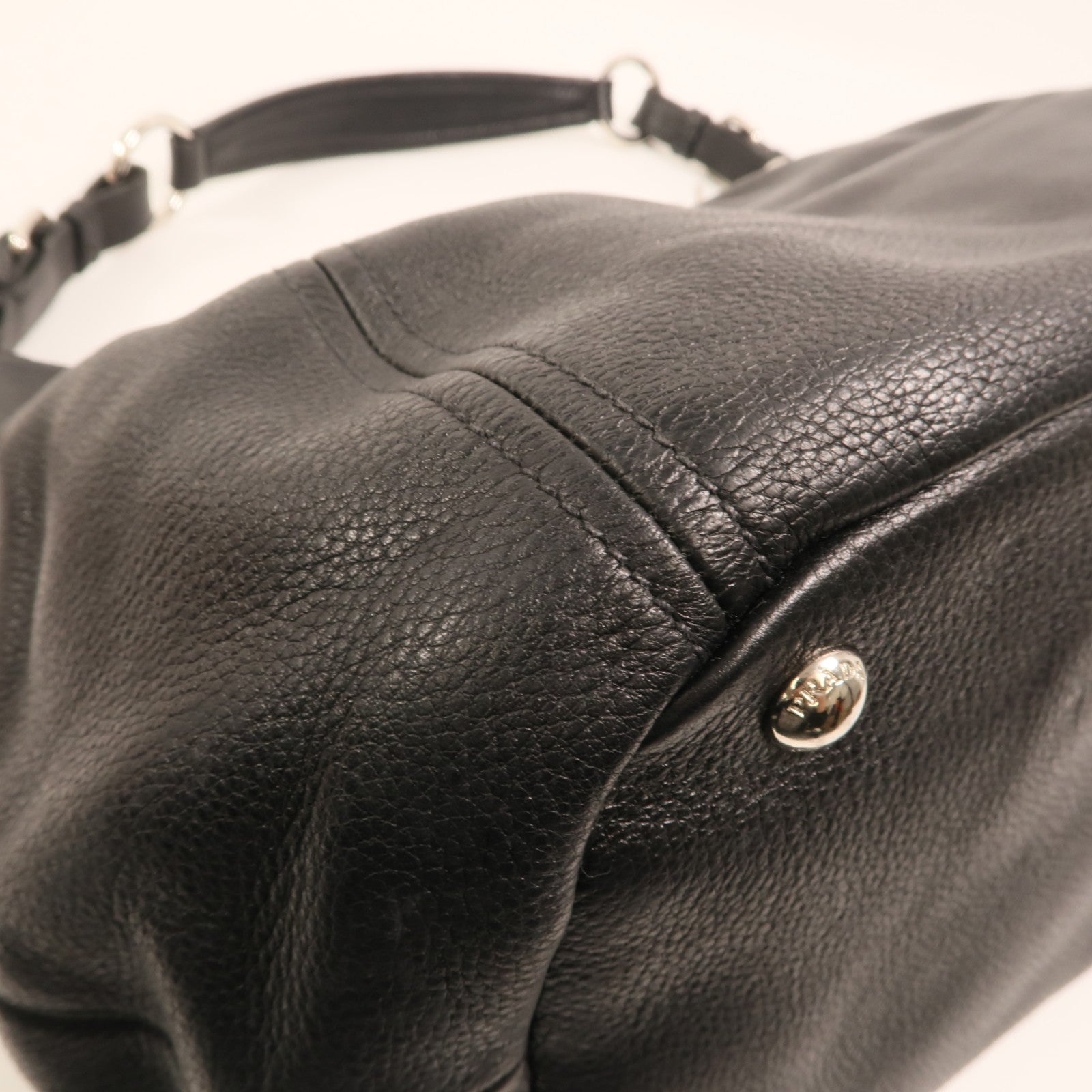 PRADA 牛皮皮革Shoulder Bag肩背袋