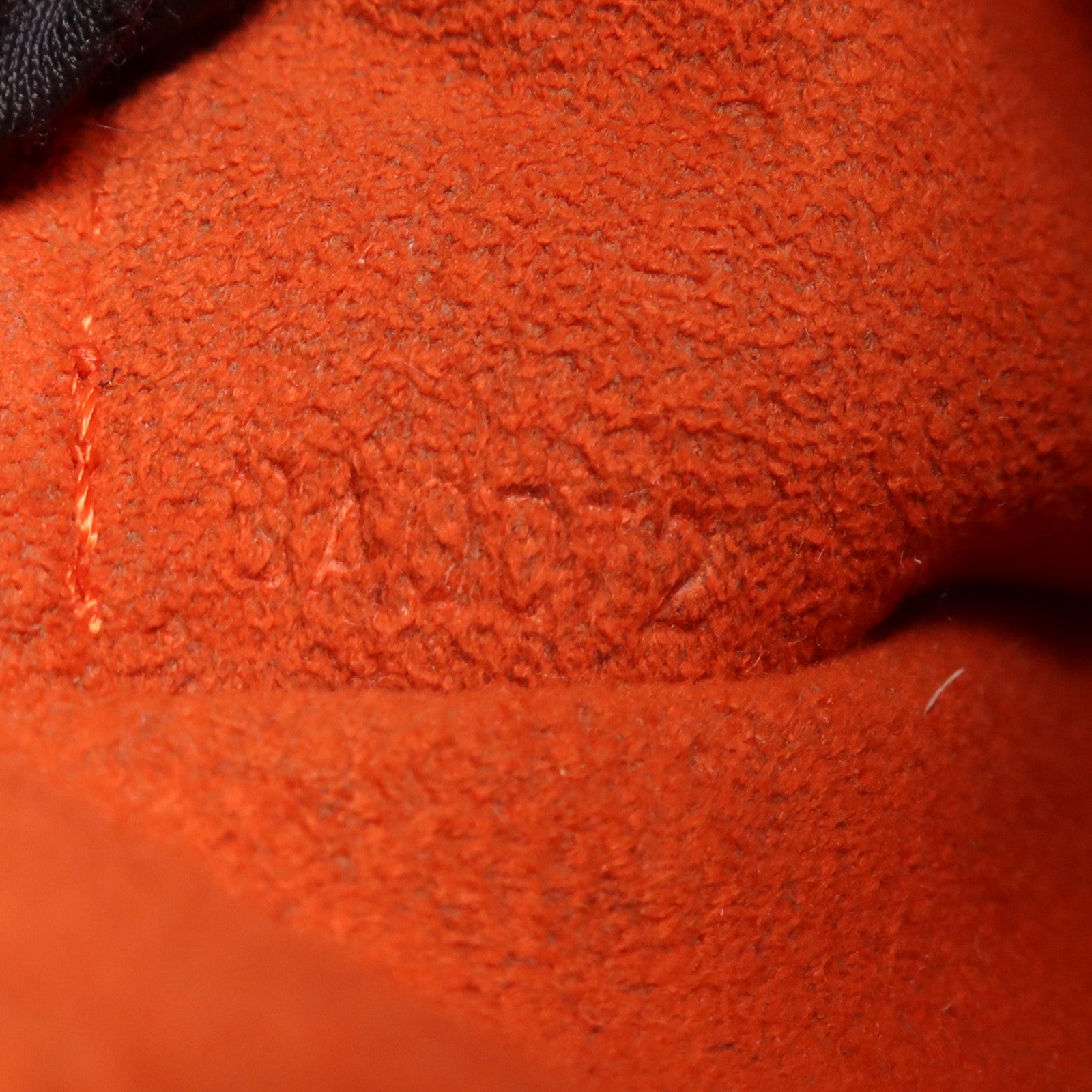 LOUIS VUITTON Damier Sarria Mini金扣手挽袋