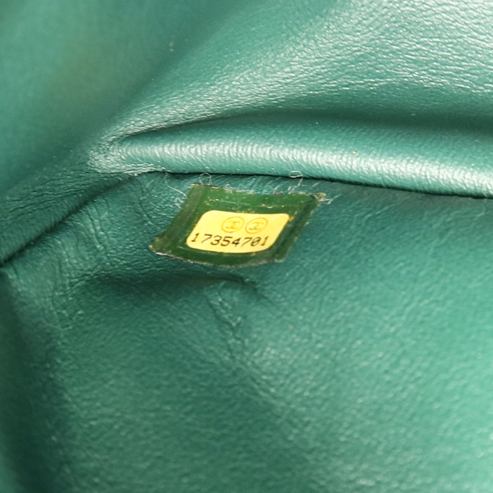 CHANEL 牛皮皮革2.55 Jumbo 鏈帶肩背袋