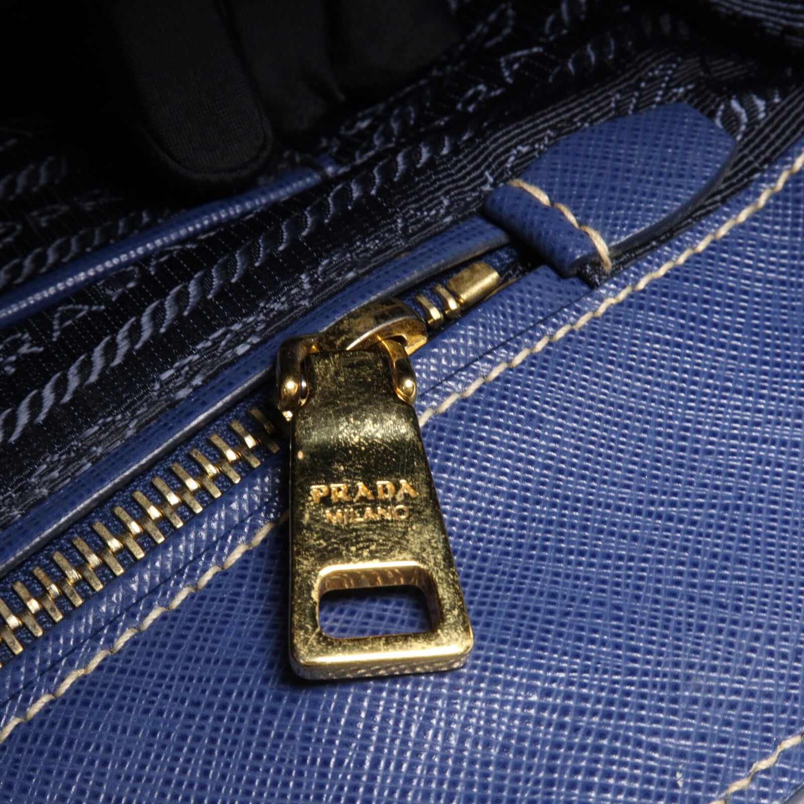 PRADA Saffiano皮革2 Way Shoulder手挽肩背兩用袋