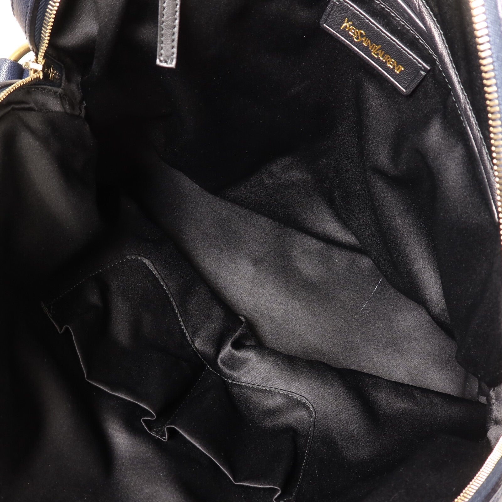 YVES SAINT LAURENT 牛皮皮革Muse金扣手挽袋