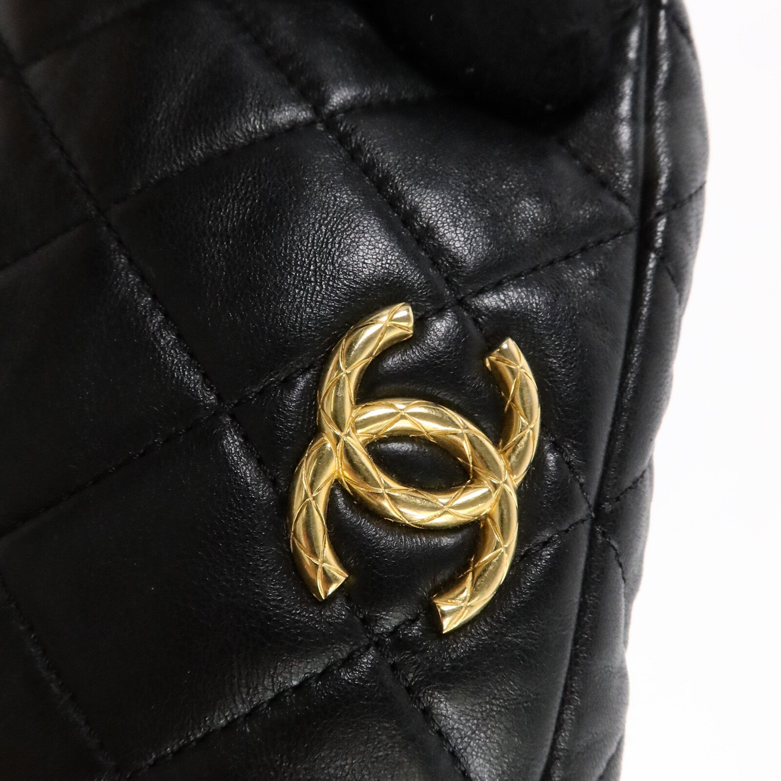 CHANEL 牛皮皮革Carmea Bag Gold Ball鏈帶肩背袋