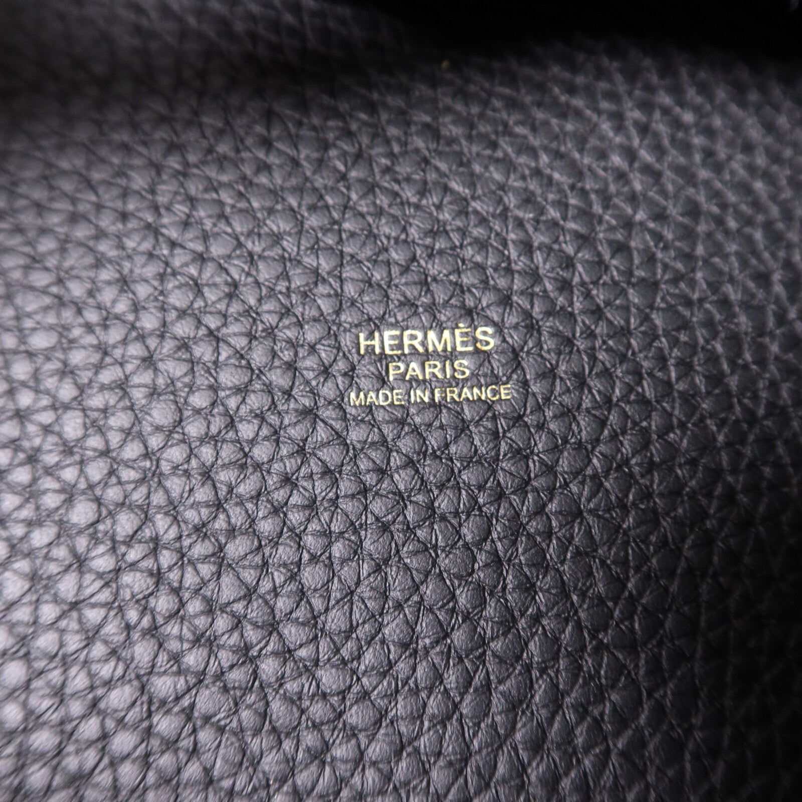 HERMES Clemence皮革Picotin MM金扣手挽袋Noir