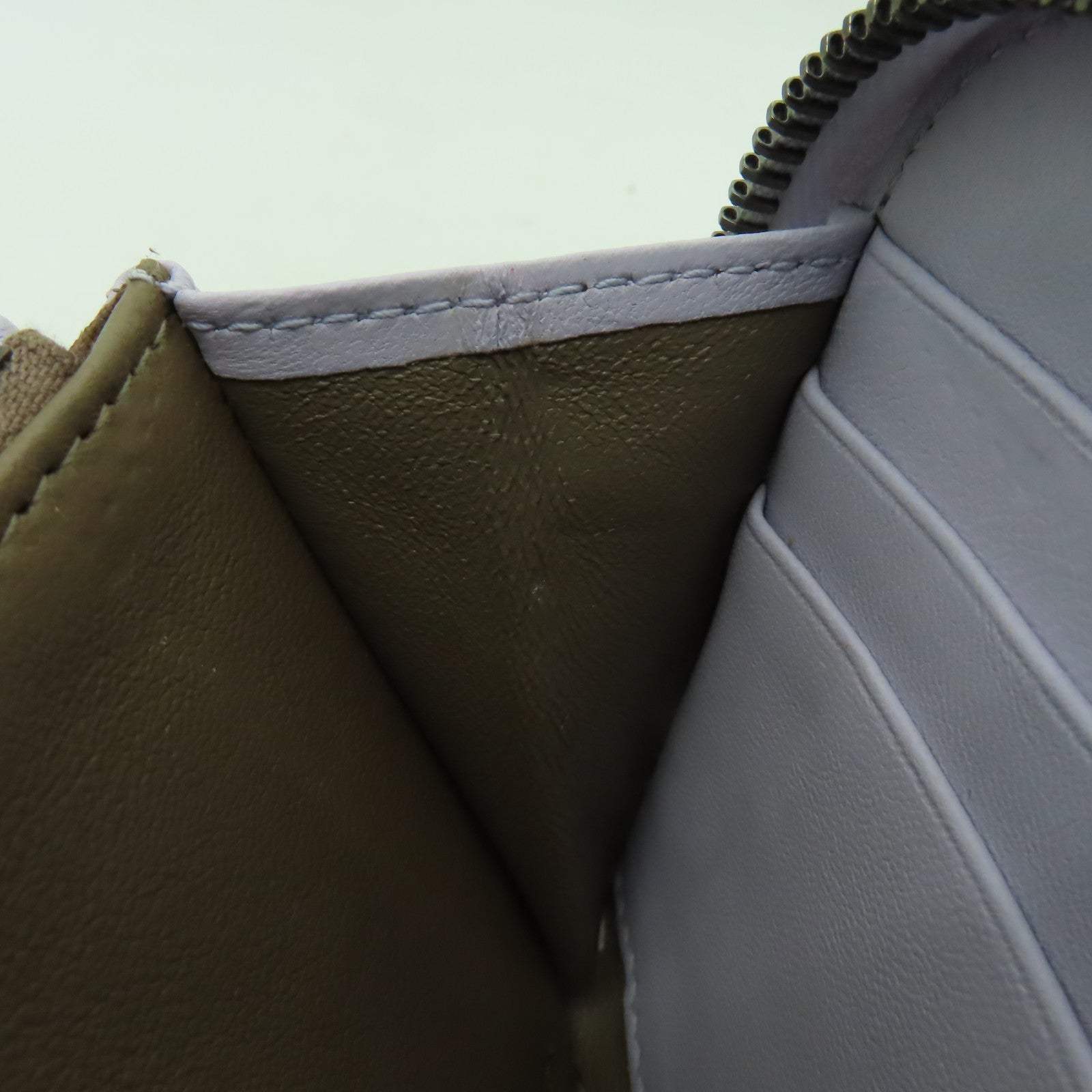 BOTTEGA VENETA 羊皮皮革Long Wallet長錢包淺紫色