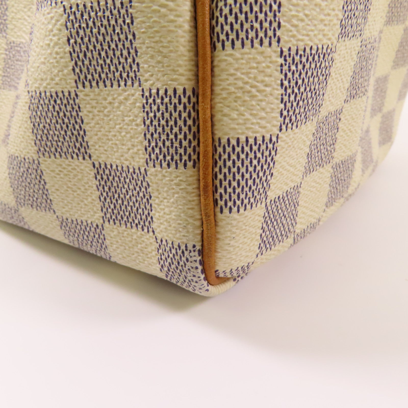 LOUIS VUITTON Damier Azur Speedy 30金扣手挽袋白色