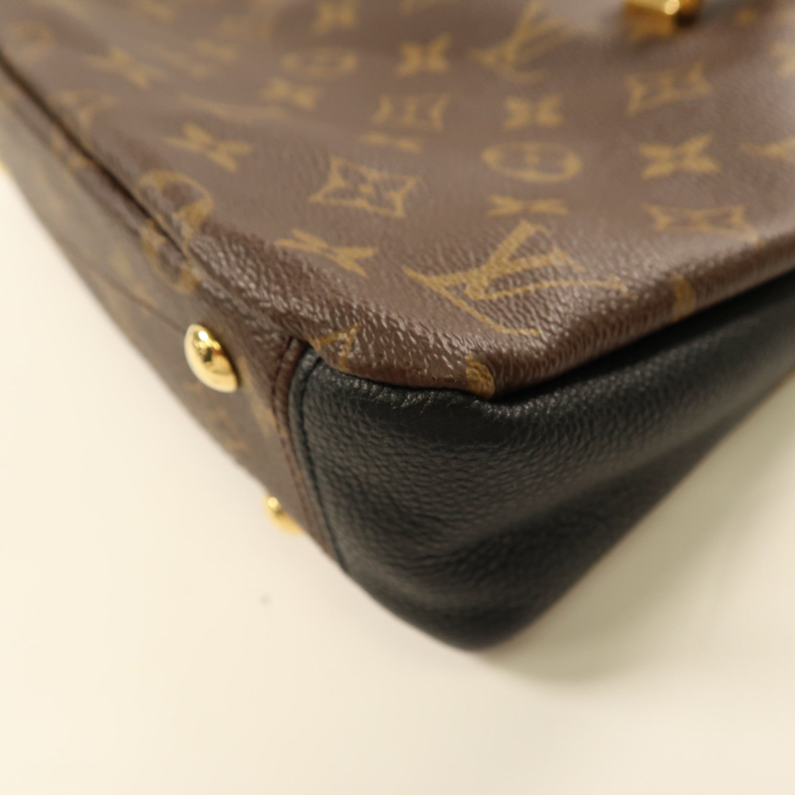 LOUIS VUITTON Monogram Pallas BB金扣手挽肩背兩用袋啡色/黑色