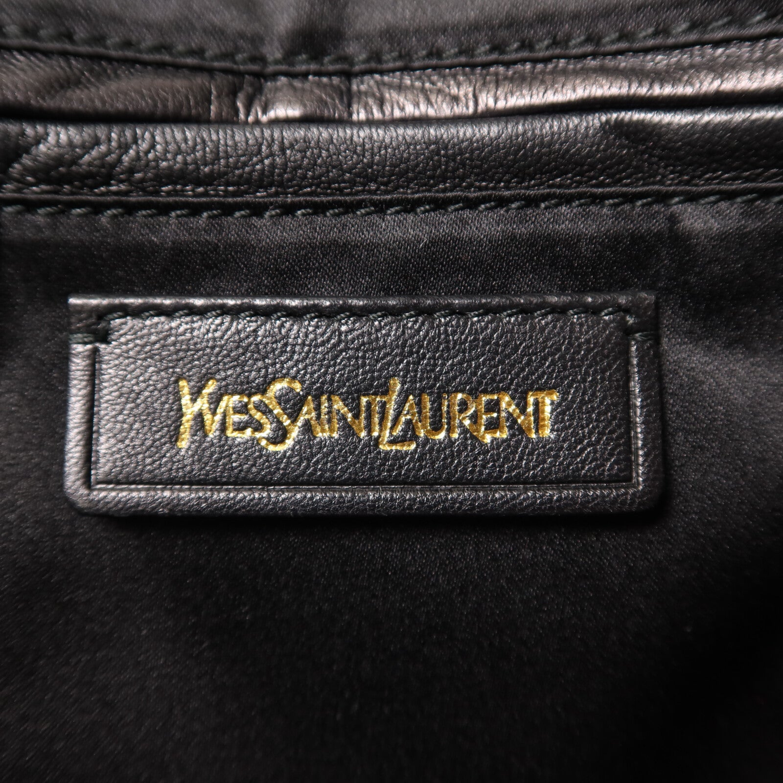 YVES SAINT LAURENT 牛皮皮革Muse金扣手挽袋