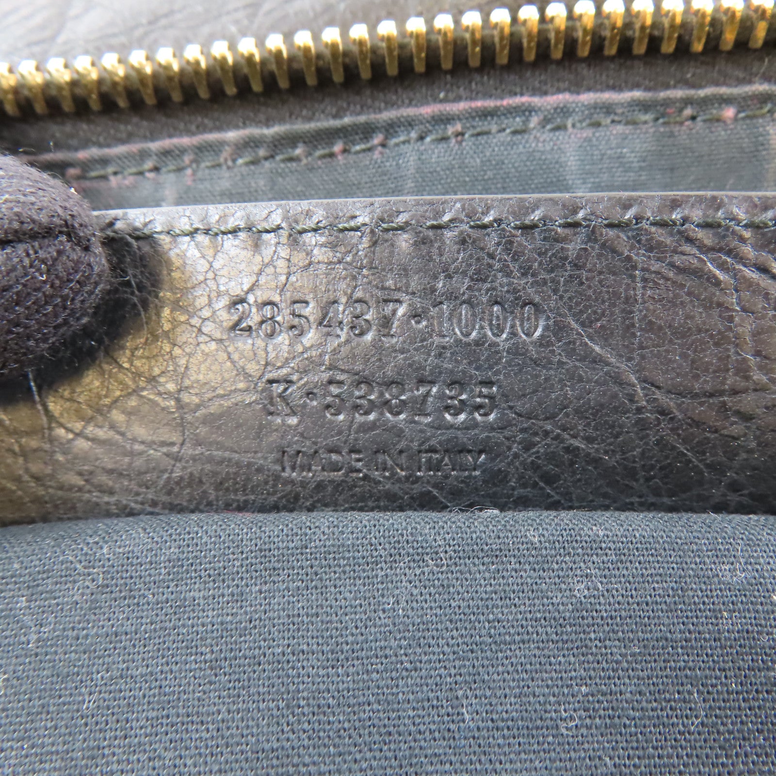 BALENCIAGA 牛皮皮革Giant Day Bag肩背袋黑色