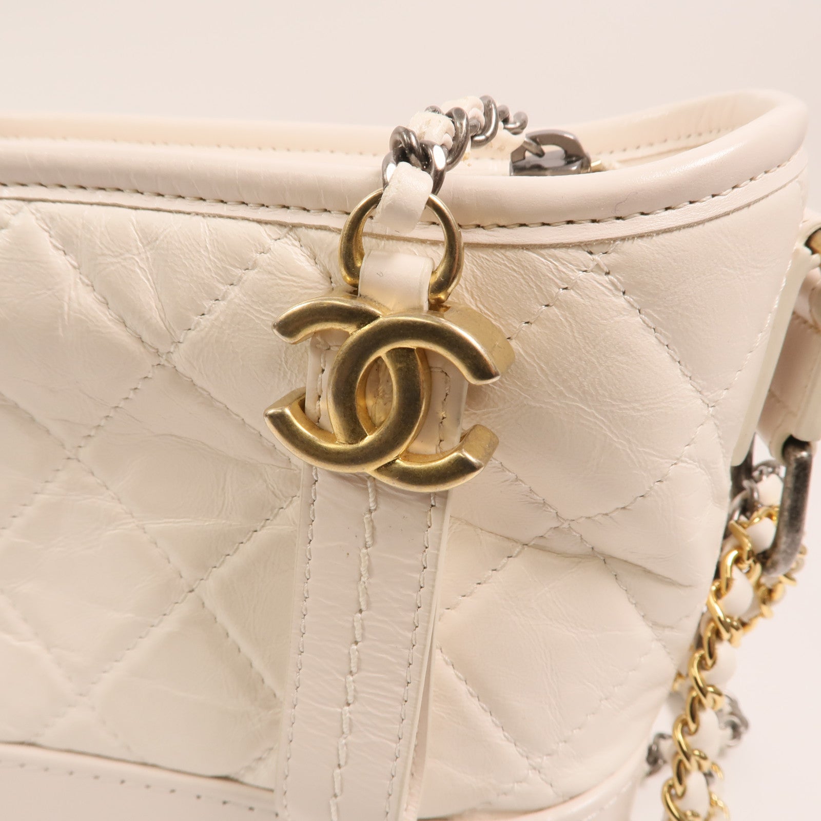 CHANEL 牛皮皮革Gabrielle鏈帶肩背袋