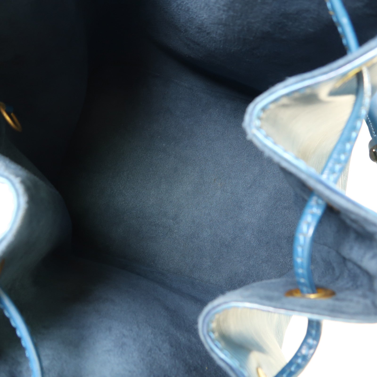 LOUIS VUITTON Epi Petit Noe金扣肩背袋