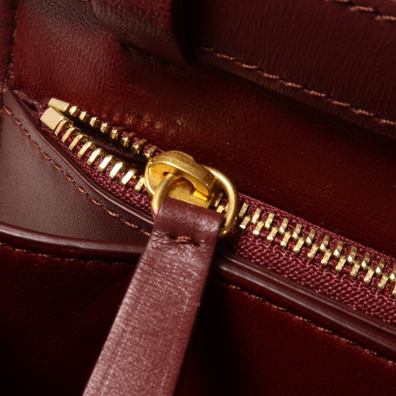 CELINE 牛皮皮革Classic Box Medium肩背袋