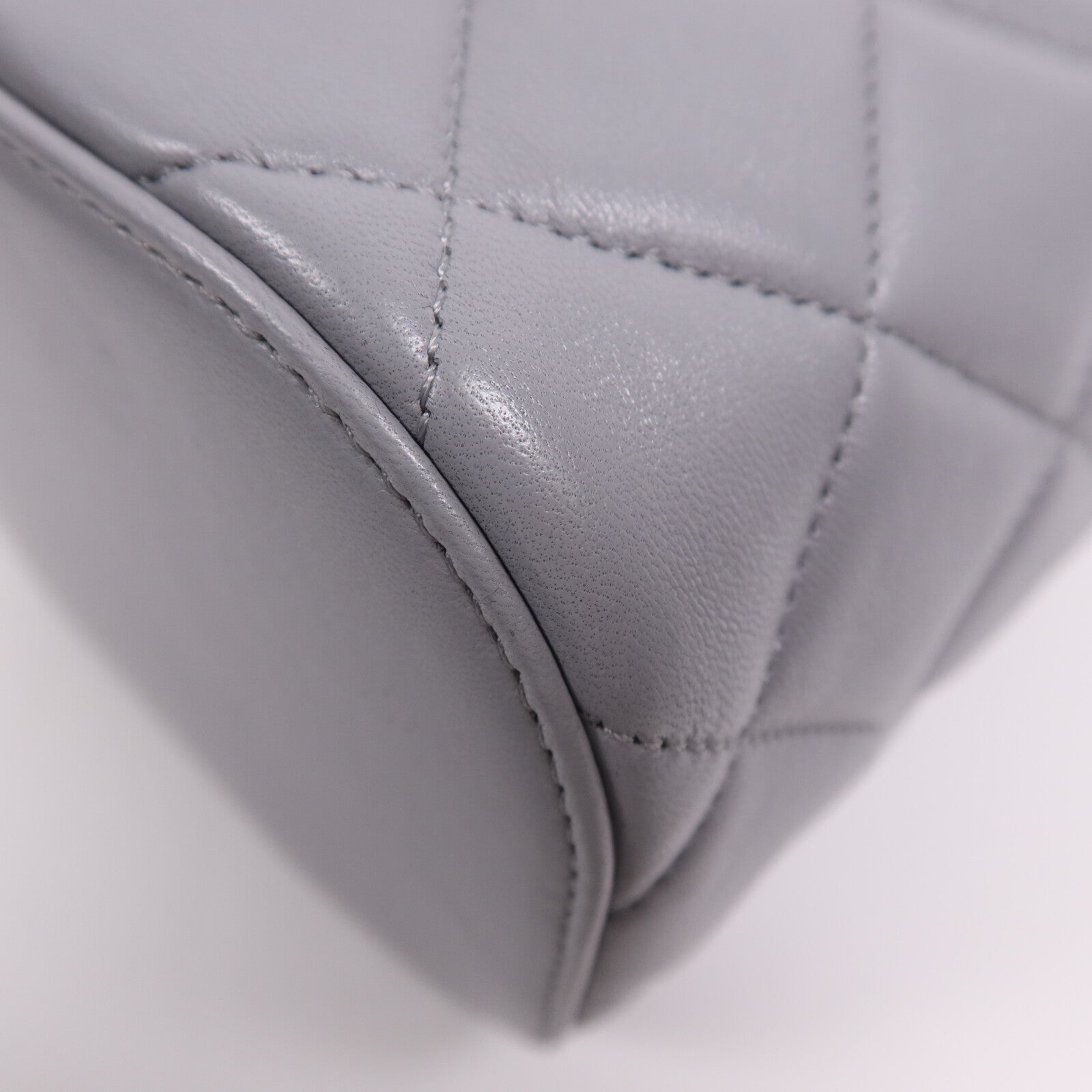 CHANEL 羊皮皮革Trendy CC Vanity Case金扣手挽肩背兩用袋