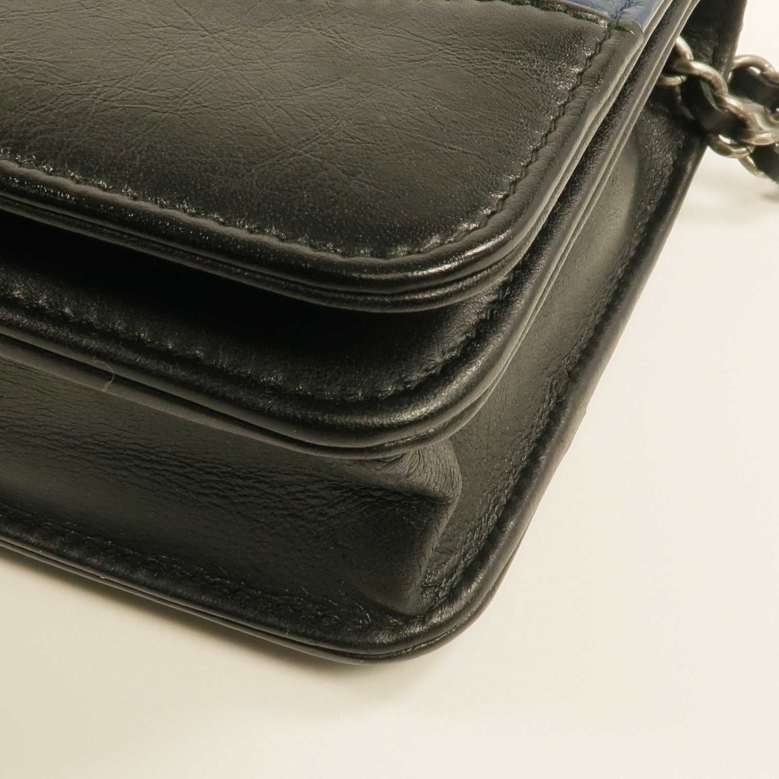 CHANEL 羊皮皮革WOC Wallet On Chain金扣鏈帶肩背袋