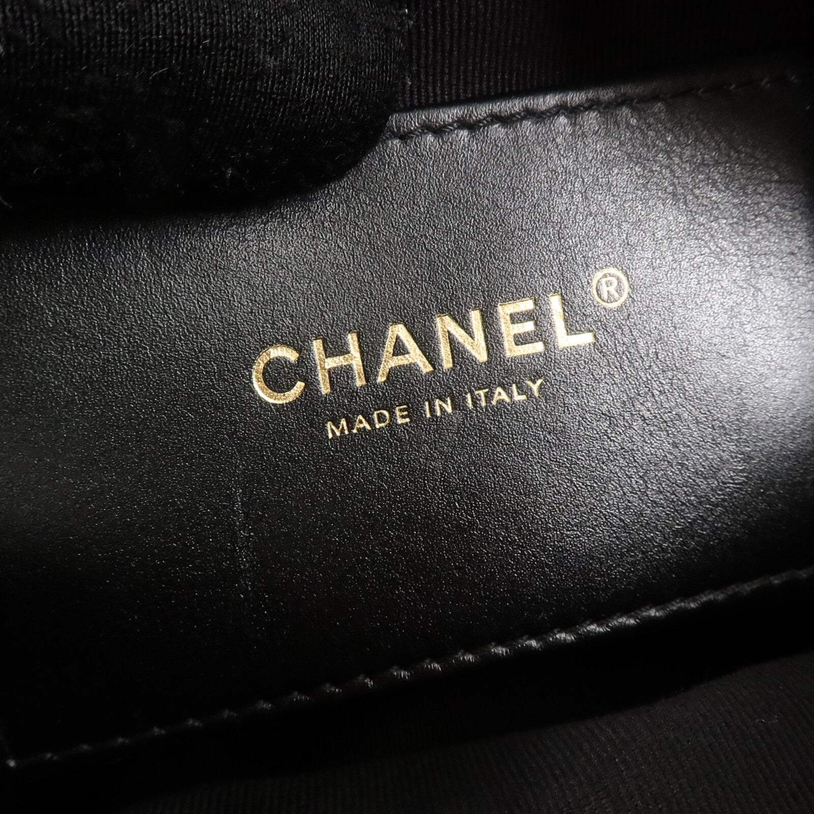 CHANEL 牛皮皮革Carmea Bag Gold Ball鏈帶肩背袋