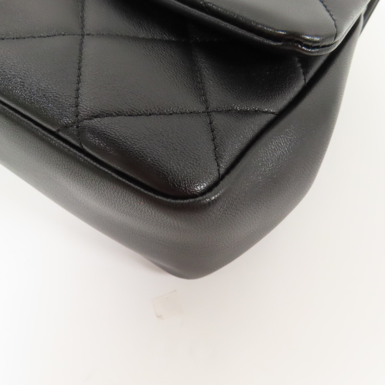 CHANEL 牛皮皮革Chain Flap Bag金扣鏈帶肩背袋