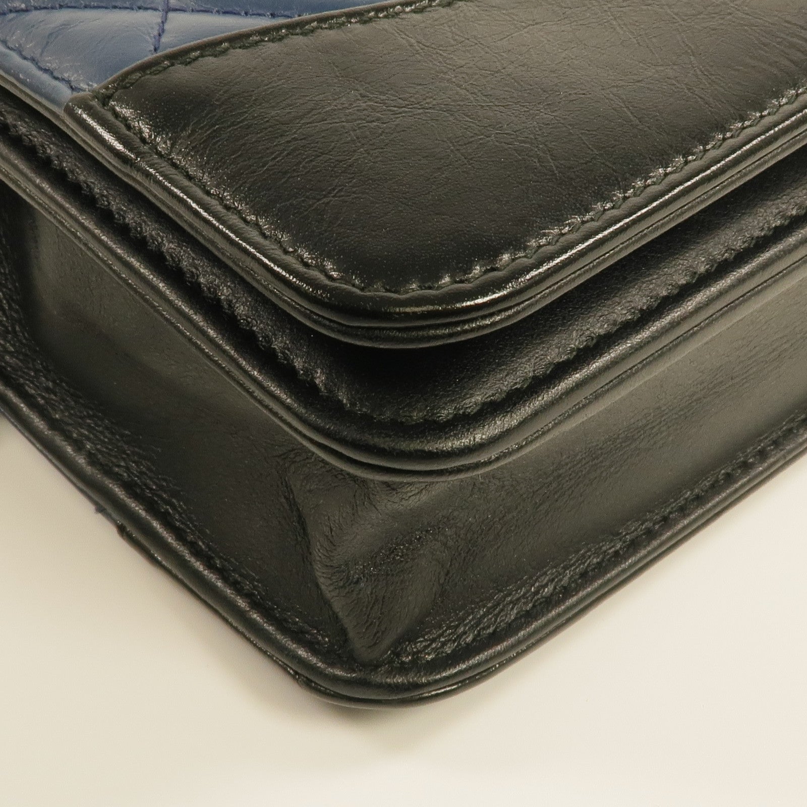 CHANEL 羊皮皮革WOC Wallet On Chain金扣鏈帶肩背袋