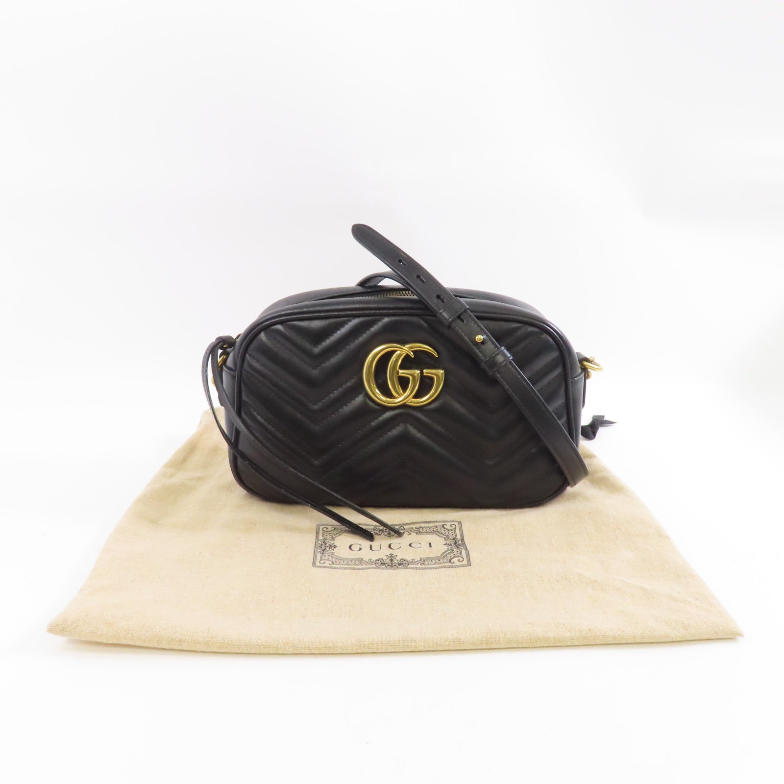 GUCCI 牛皮皮革GG Marmont金扣鏈帶肩背袋黑色