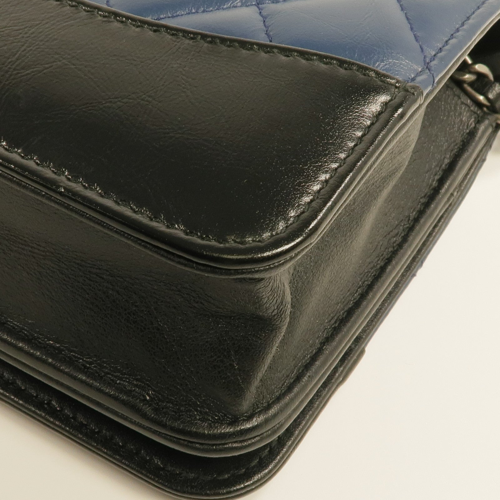CHANEL 羊皮皮革WOC Wallet On Chain金扣鏈帶肩背袋