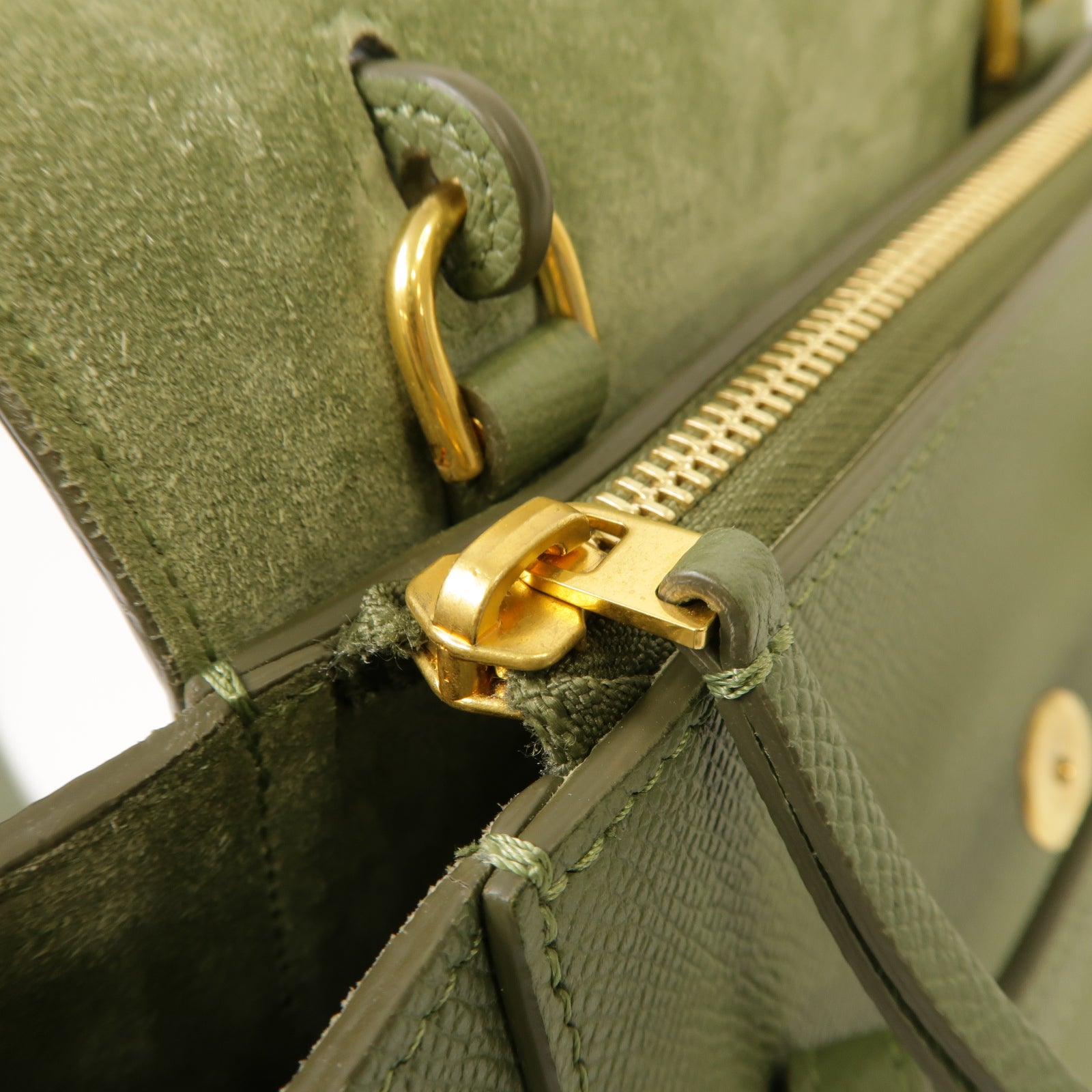 CELINE 牛皮皮革Nano Belt Bag金扣手挽肩背兩用袋綠色
