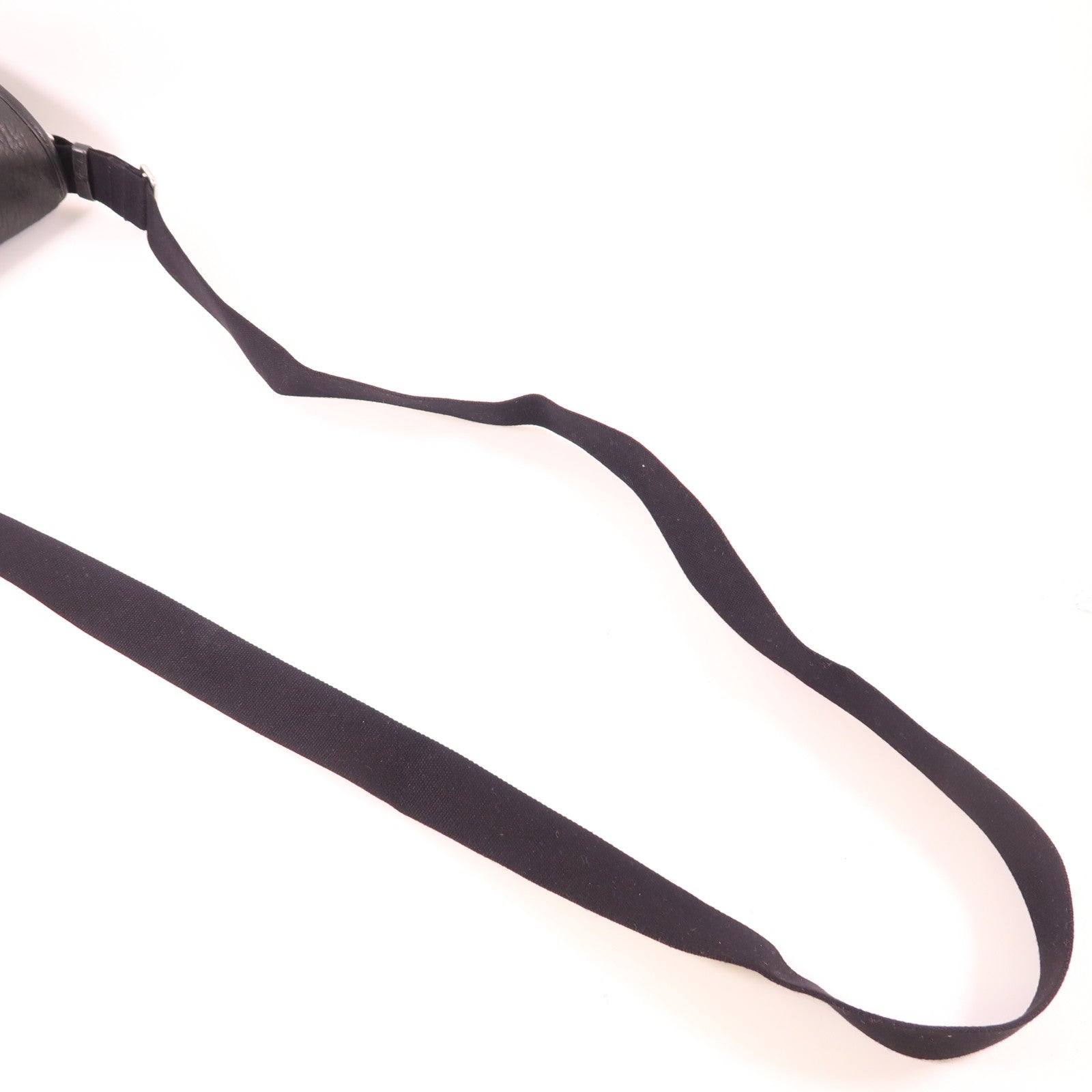 SAINT LAURENT 【激減優惠】羊皮皮革Niki Messenger Bag銀扣肩背袋