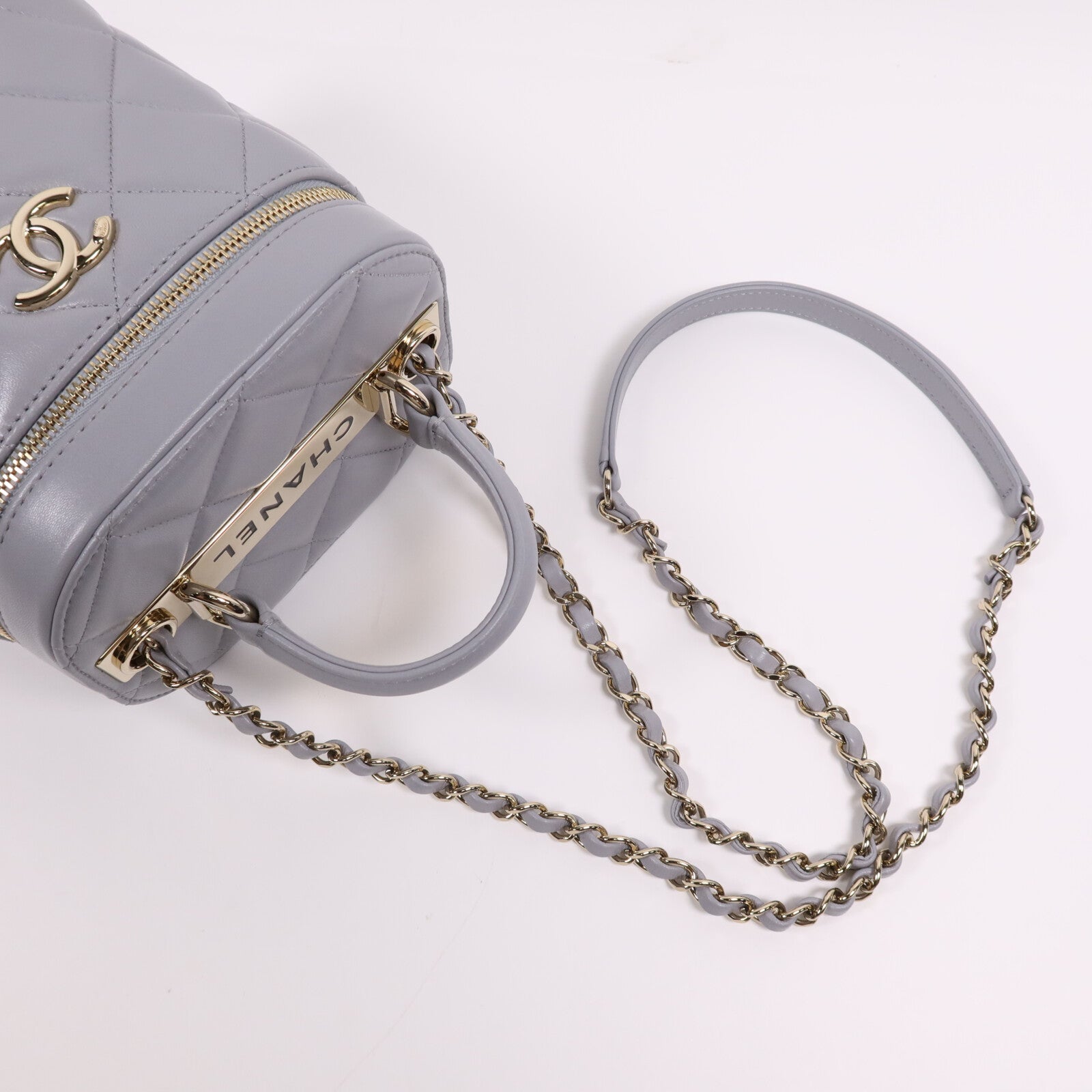 CHANEL 羊皮皮革Trendy CC Vanity Case金扣手挽肩背兩用袋