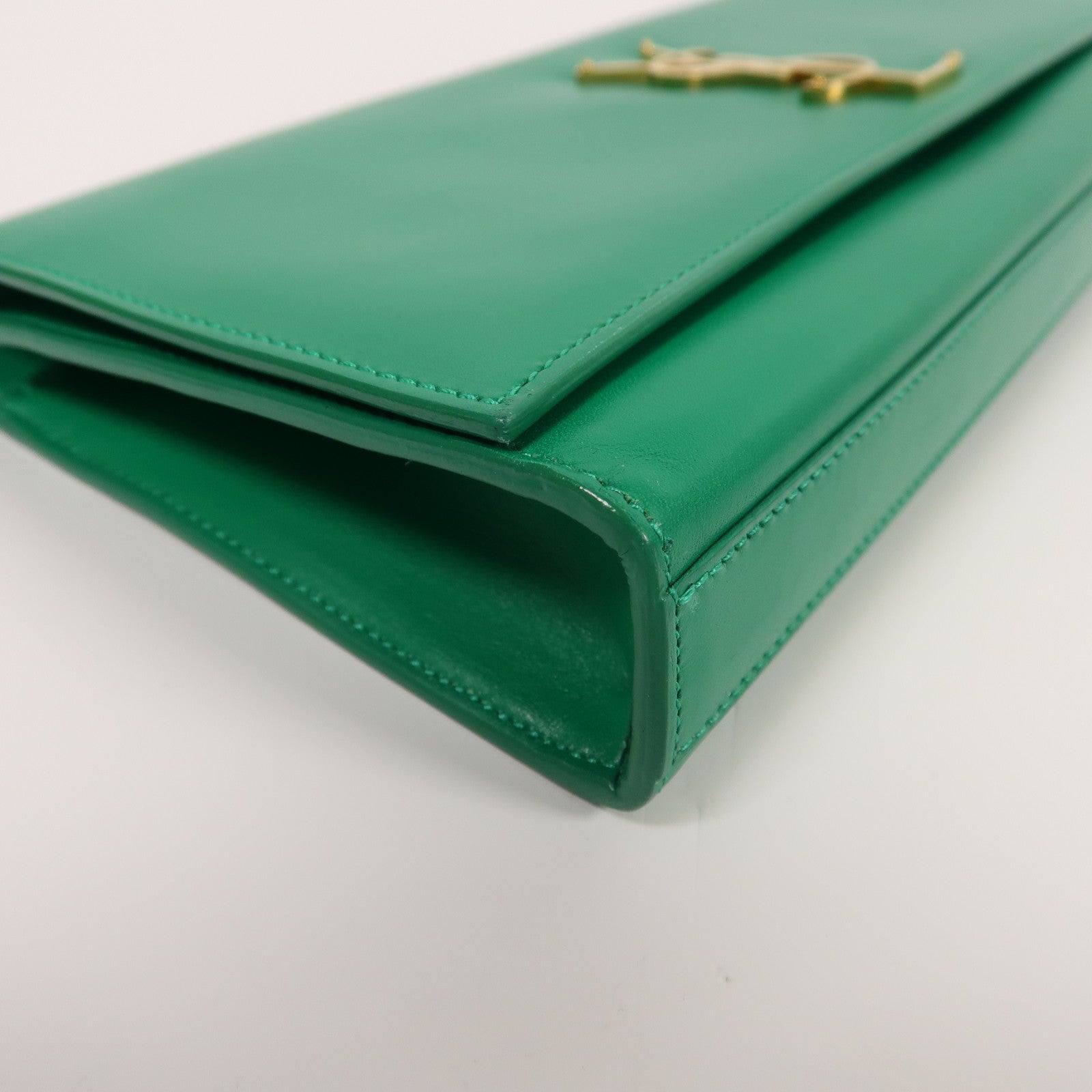 YVES SAINT LAURENT 牛皮皮革Clutch金扣手拿包綠色
